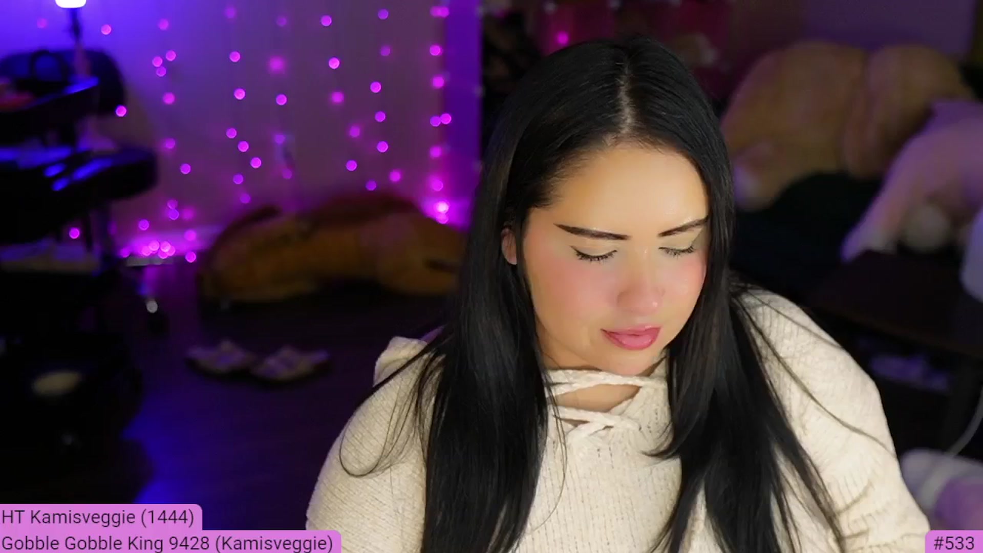 Gallery image thumbnail from Kamila__'s myfreecams stream on, 11/10/2024, 10:12 image 15 of 20