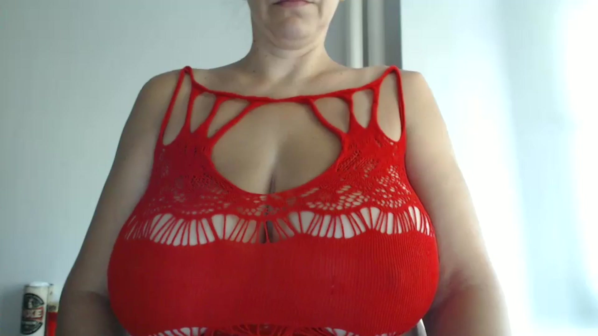 Gallery image thumbnail from KamillaStar's myfreecams stream on, 07/30/2024, 06:03 image 16 of 20