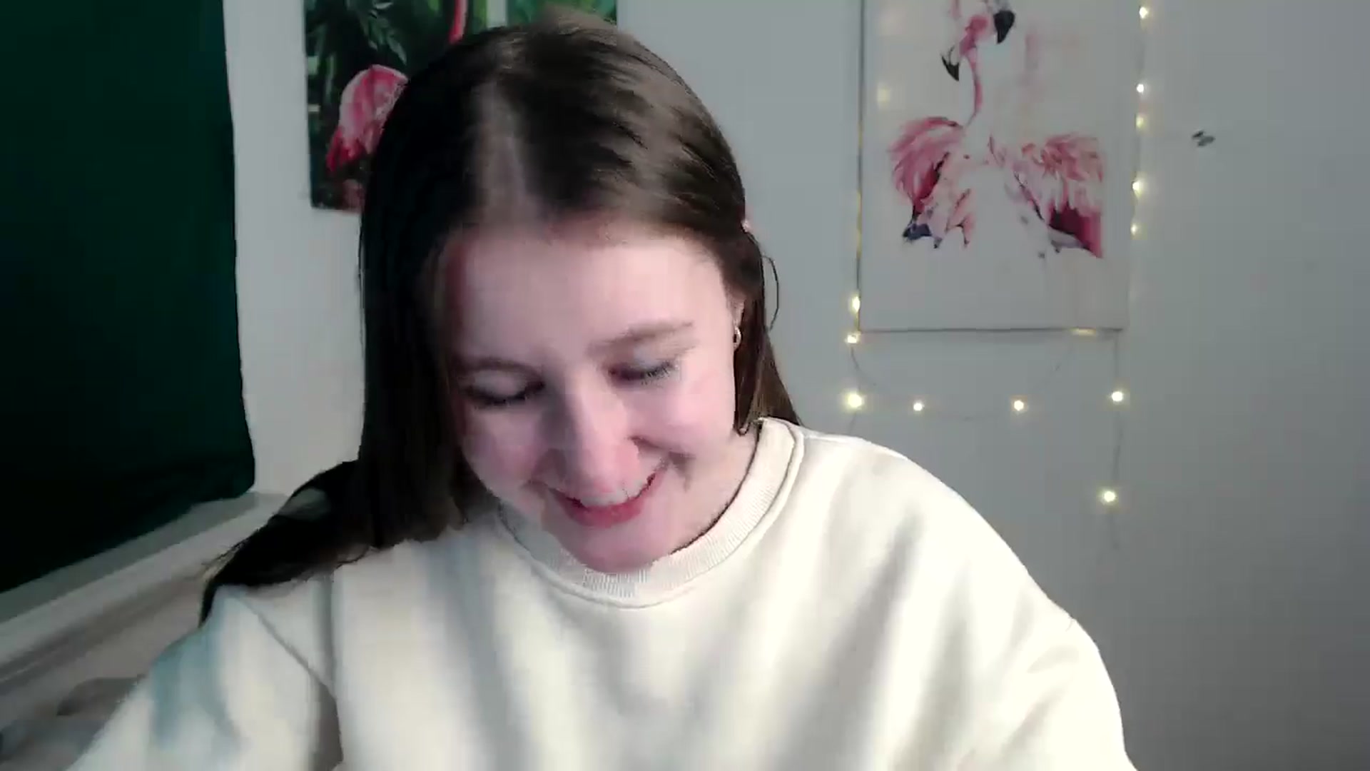 Gallery image thumbnail from Kamilochkaaa_'s myfreecams stream on, 11/17/2025, 18:22 image 10 of 20