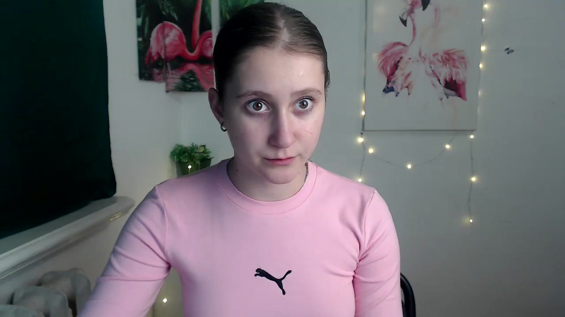 Gallery image thumbnail from Kamilochkaaa_'s myfreecams stream on, 11/18/2025, 15:39 image 2 of 20