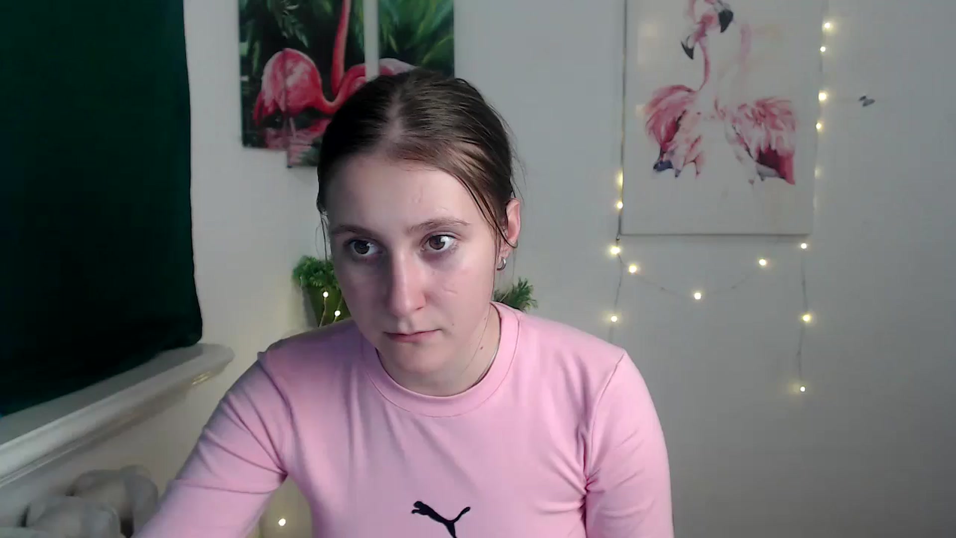 Gallery image thumbnail from Kamilochkaaa_'s myfreecams stream on, 11/18/2025, 16:56 image 17 of 20