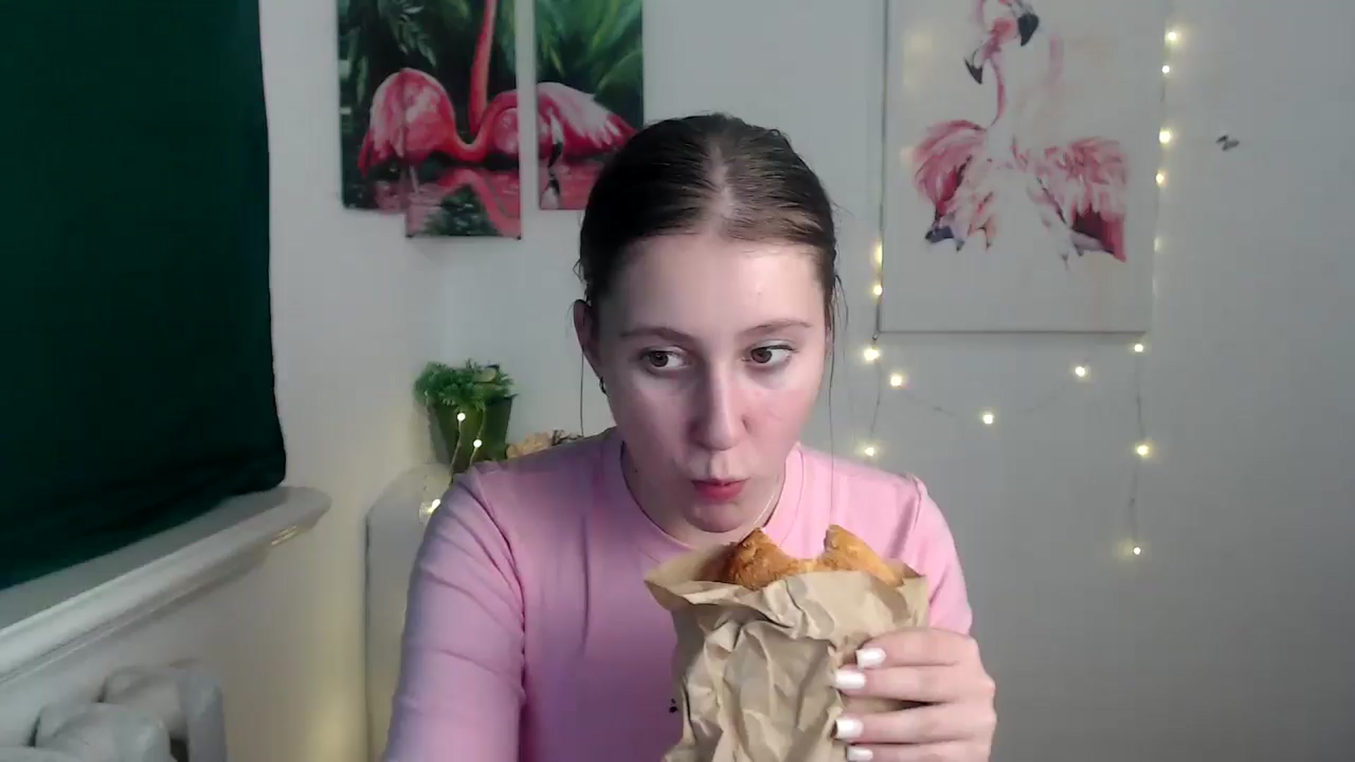 Gallery image thumbnail from Kamilochkaaa_'s myfreecams stream on, 11/18/2025, 16:56 image 3 of 20