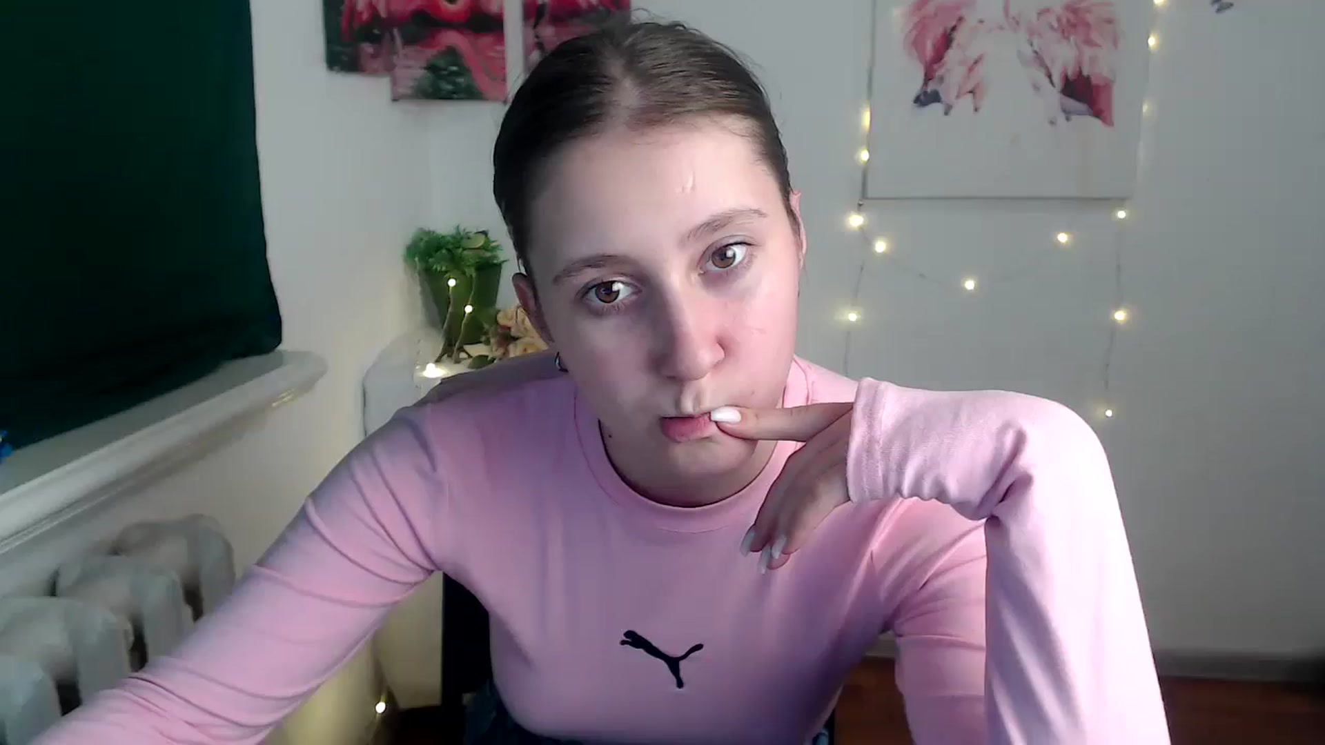 Gallery image thumbnail from Kamilochkaaa_'s myfreecams stream on, 11/18/2025, 17:55 image 5 of 20