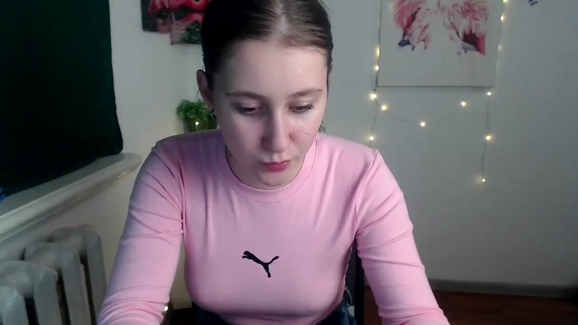 Gallery image thumbnail from Kamilochkaaa_'s myfreecams stream on, 11/18/2025, 17:55 image 14 of 20