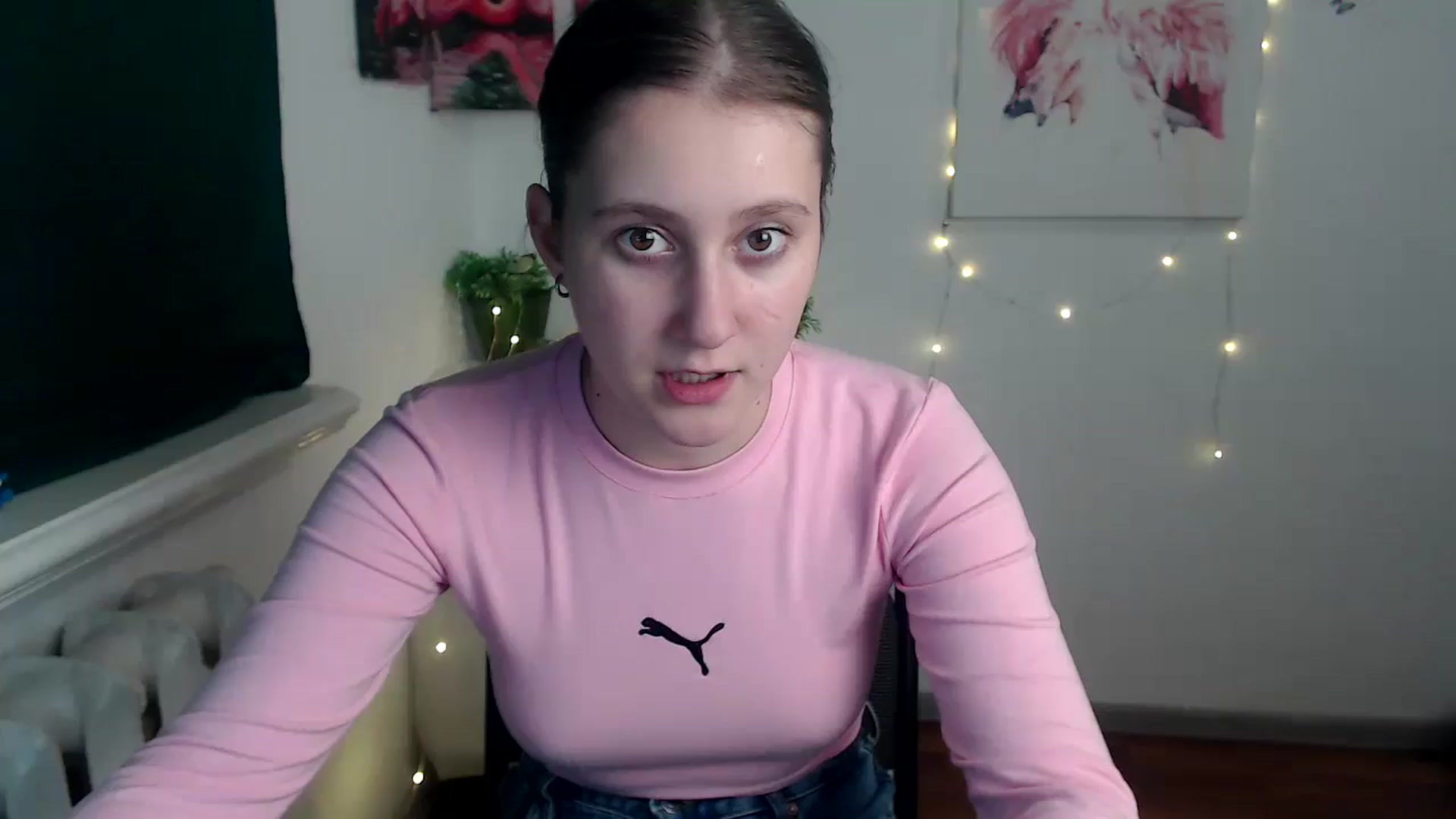 Gallery image thumbnail from Kamilochkaaa_'s myfreecams stream on, 11/18/2025, 17:55 image 1 of 20