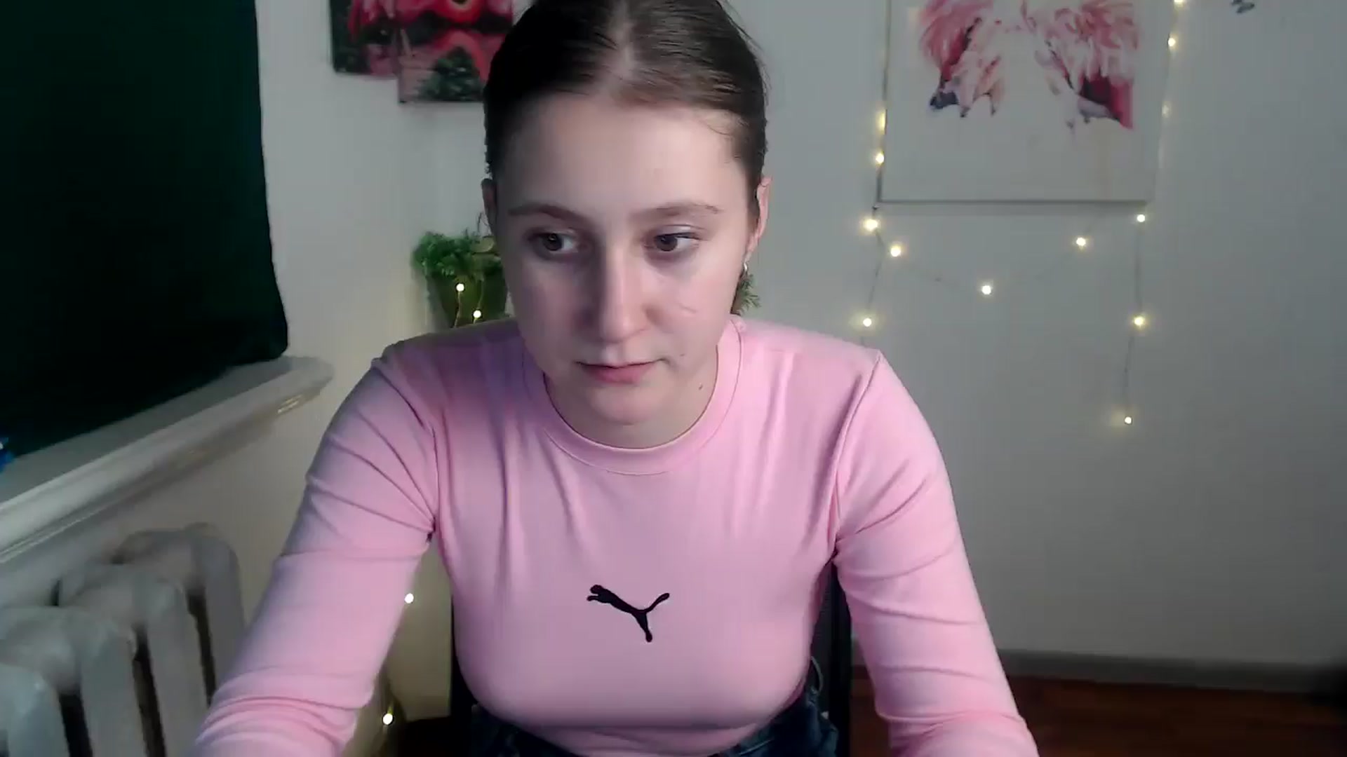 Gallery image thumbnail from Kamilochkaaa_'s myfreecams stream on, 11/18/2025, 17:55 image 7 of 20
