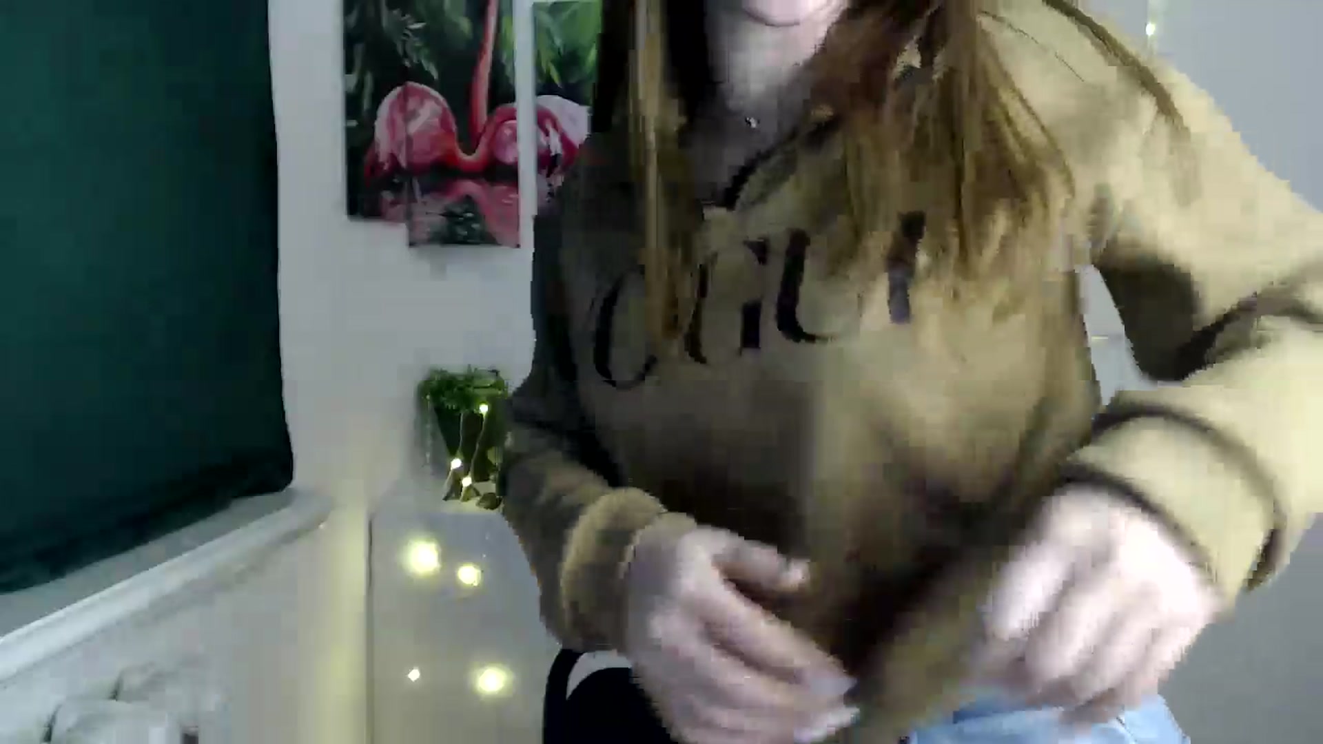 Gallery image thumbnail from Kamilochkaaa_'s myfreecams stream on, 11/19/2025, 15:29 image 18 of 20