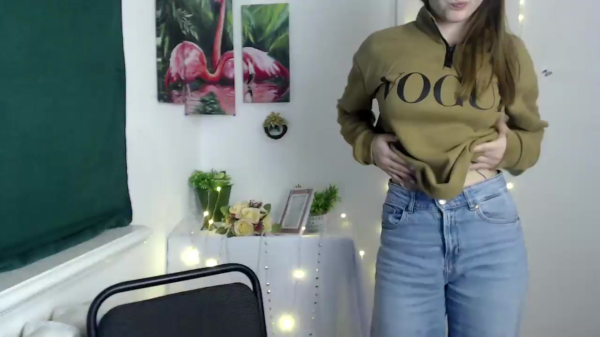 Gallery image thumbnail from Kamilochkaaa_'s myfreecams stream on, 11/19/2025, 19:01 image 11 of 20