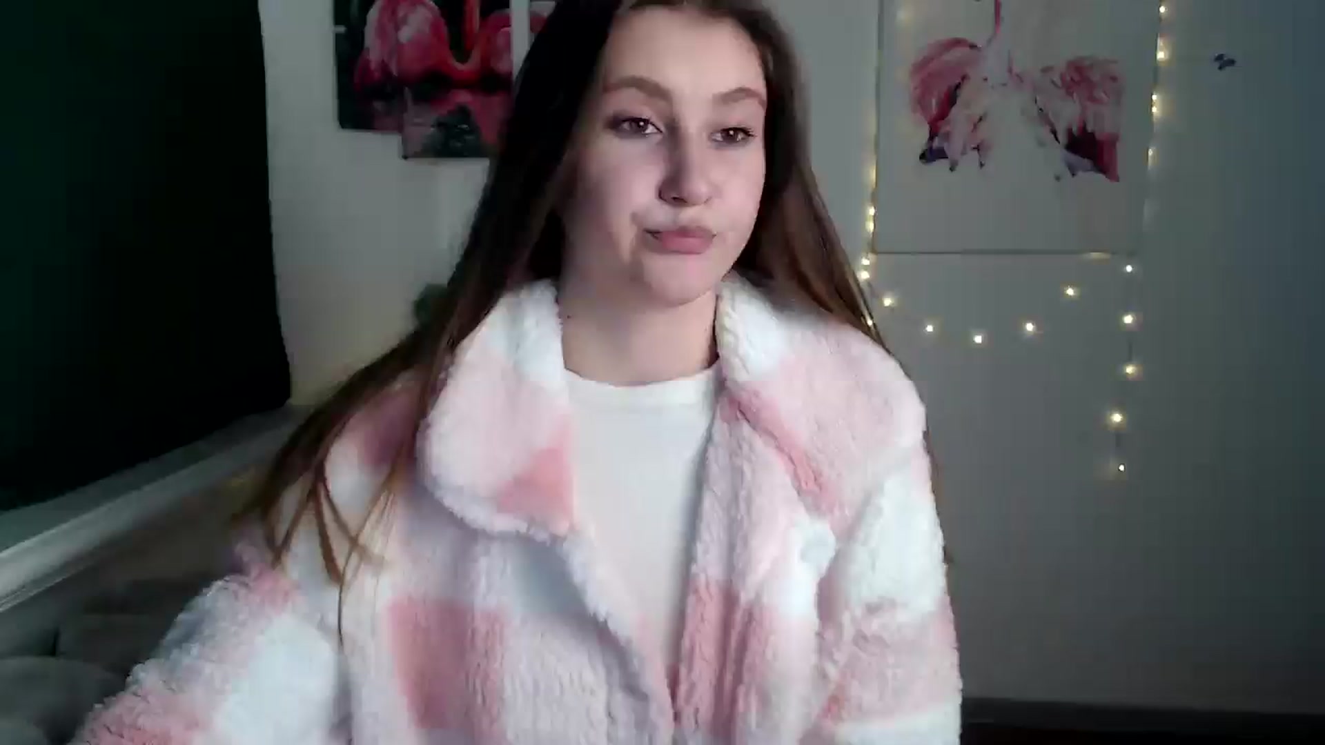 Gallery image thumbnail from Kamilochkaaa_'s myfreecams stream on, 11/20/2025, 13:49 image 2 of 20