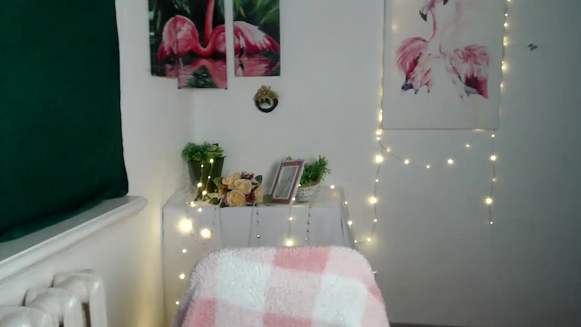 Gallery image thumbnail from Kamilochkaaa_'s myfreecams stream on, 11/20/2025, 17:25 image 15 of 20