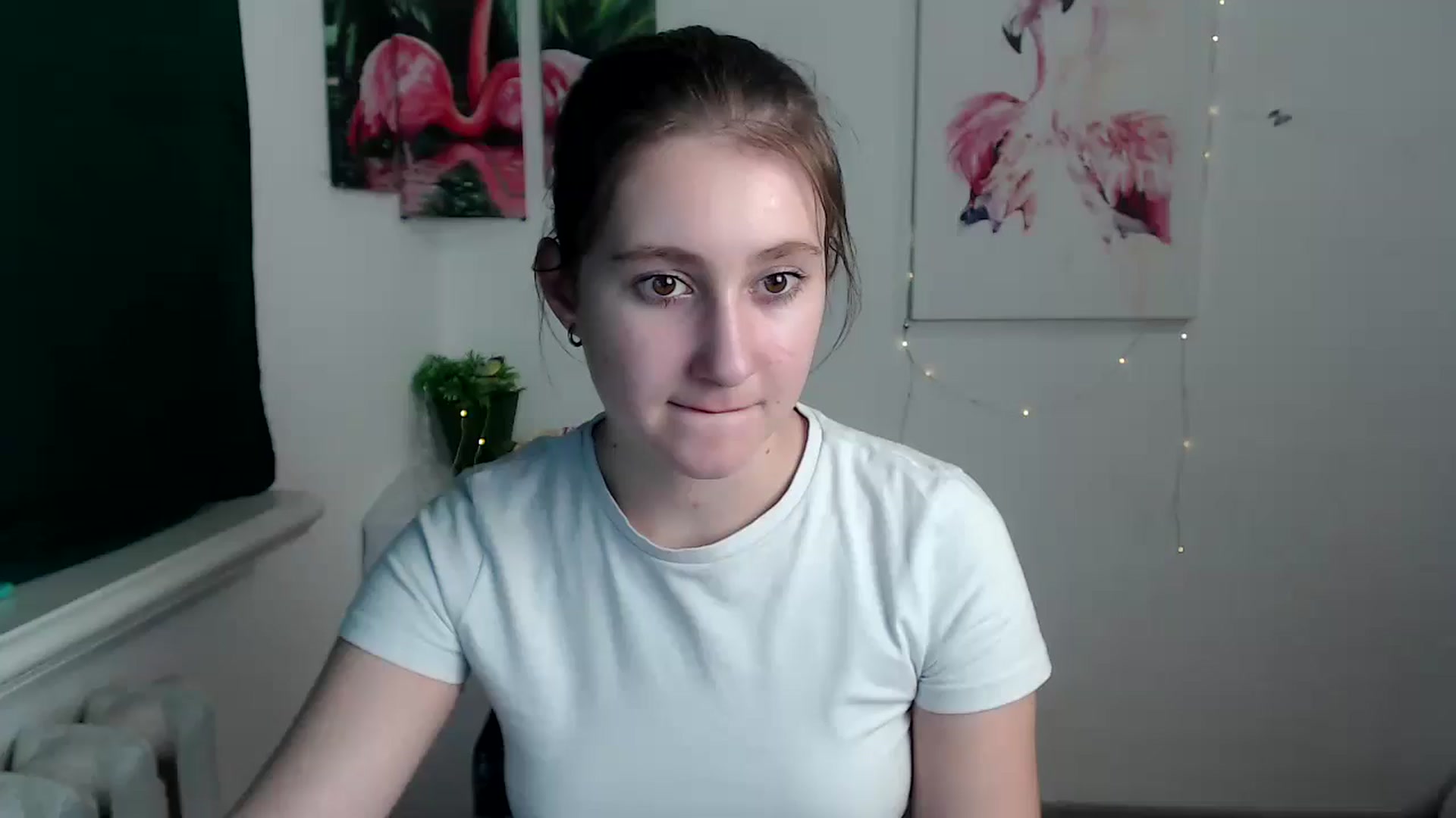 Gallery image thumbnail from Kamilochkaaa_'s myfreecams stream on, 11/21/2025, 14:57 image 19 of 20