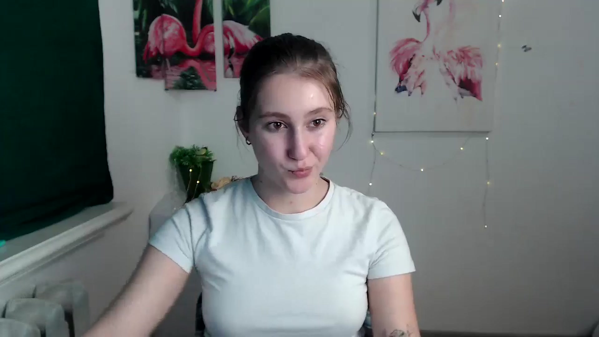 Gallery image thumbnail from Kamilochkaaa_'s myfreecams stream on, 11/21/2025, 14:57 image 17 of 20