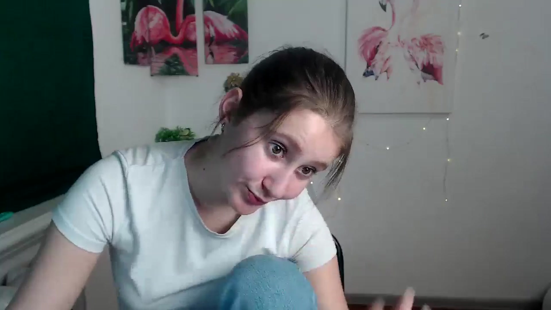 Gallery image thumbnail from Kamilochkaaa_'s myfreecams stream on, 11/21/2025, 17:20 image 20 of 20