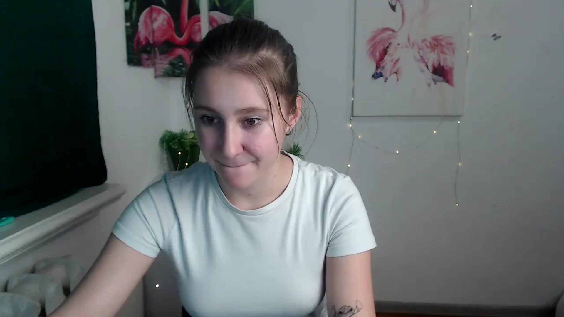 Gallery image thumbnail from Kamilochkaaa_'s myfreecams stream on, 11/21/2025, 17:20 image 7 of 20