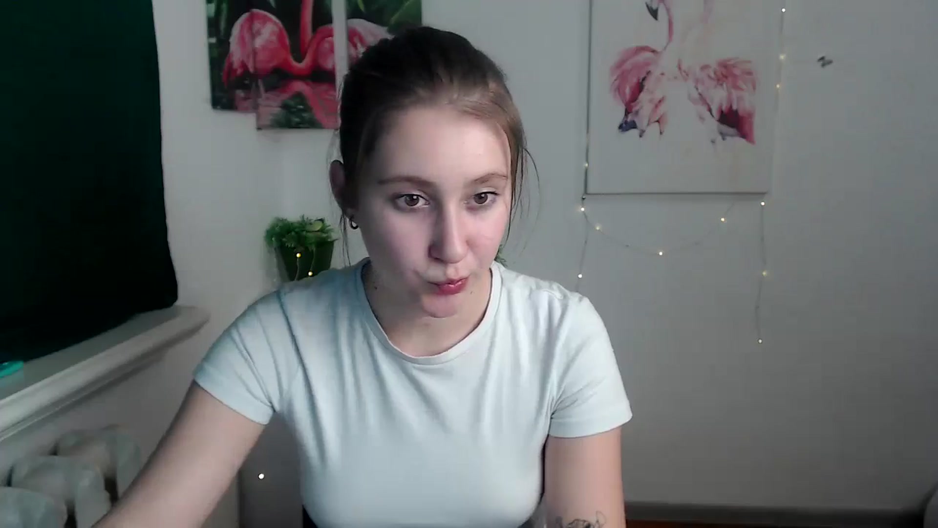 Gallery image thumbnail from Kamilochkaaa_'s myfreecams stream on, 11/21/2025, 17:20 image 9 of 20