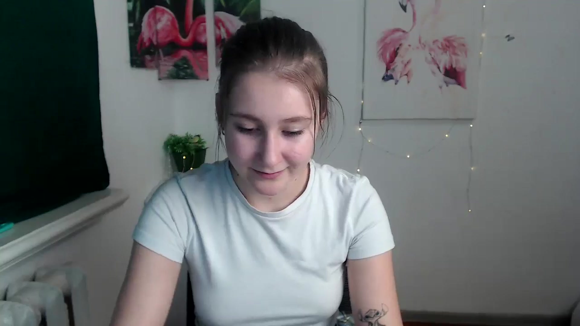 Gallery image thumbnail from Kamilochkaaa_'s myfreecams stream on, 11/21/2025, 17:20 image 5 of 20