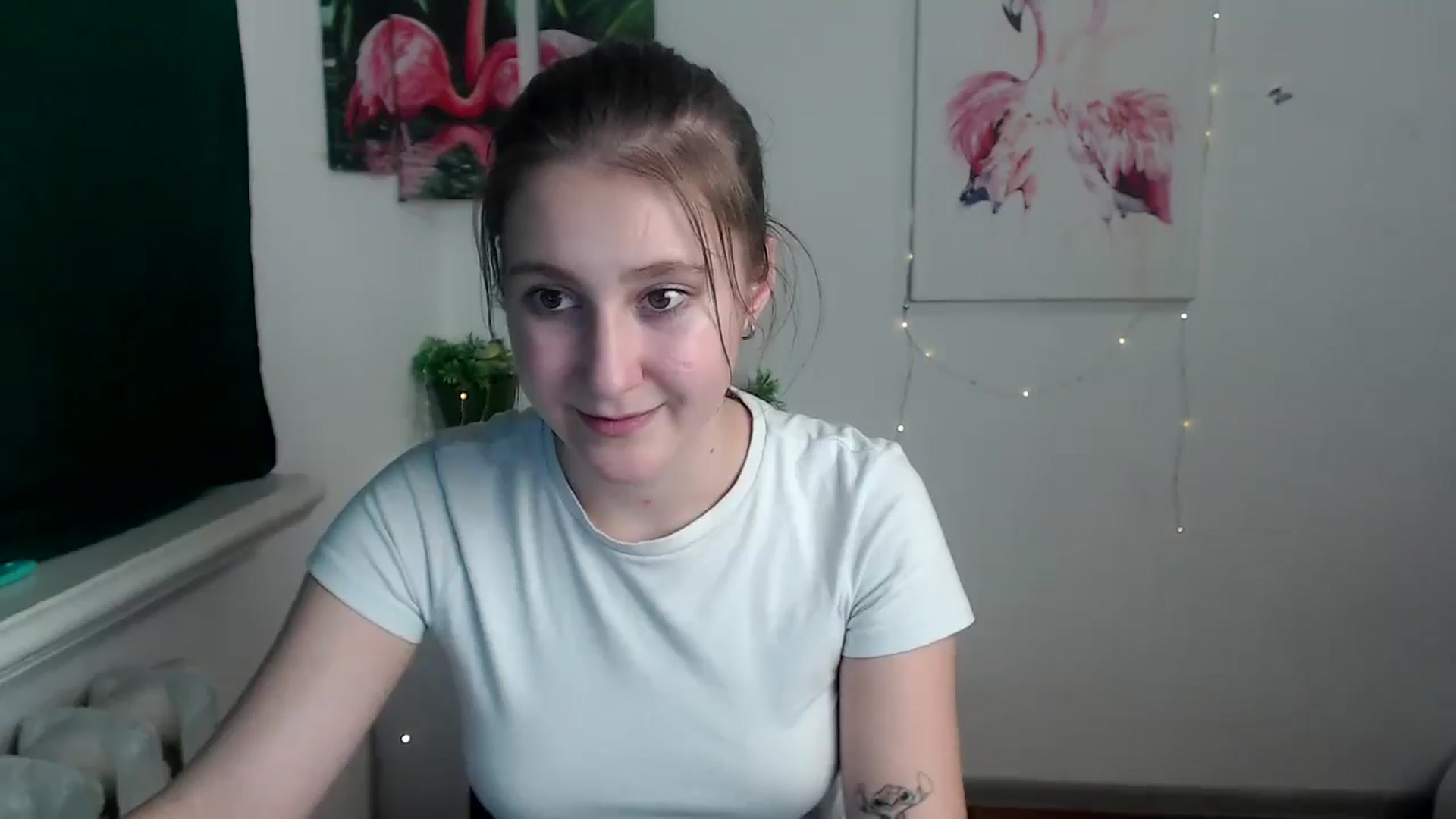 Gallery image thumbnail from Kamilochkaaa_'s myfreecams stream on, 11/21/2025, 17:20 image 12 of 20