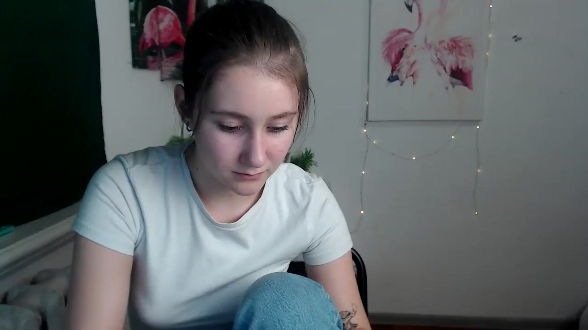 Gallery image thumbnail from Kamilochkaaa_'s myfreecams stream on, 11/21/2025, 17:20 image 18 of 20