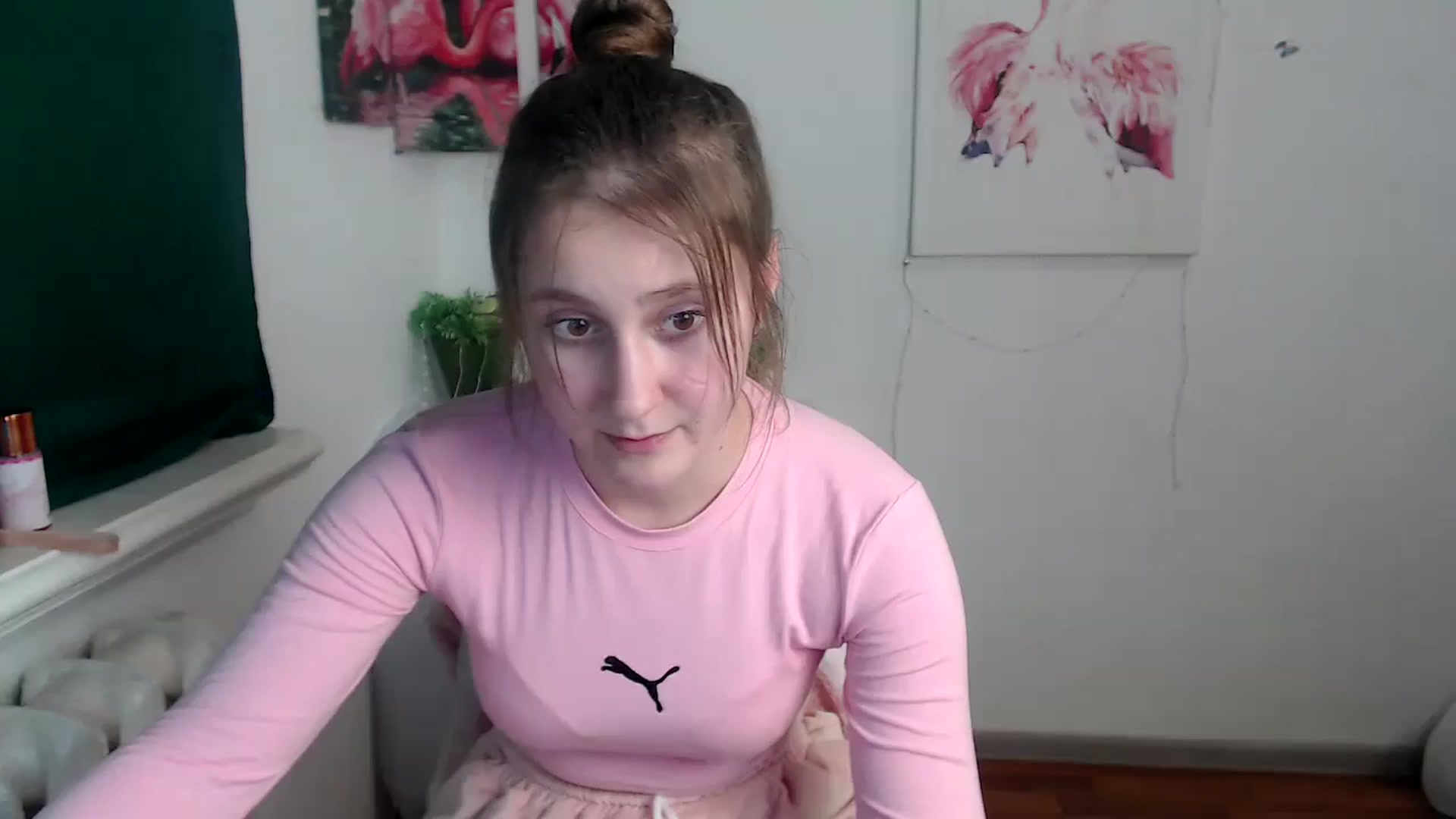 Gallery image thumbnail from Kamilochkaaa_'s myfreecams stream on, 11/24/2025, 13:45 image 19 of 20