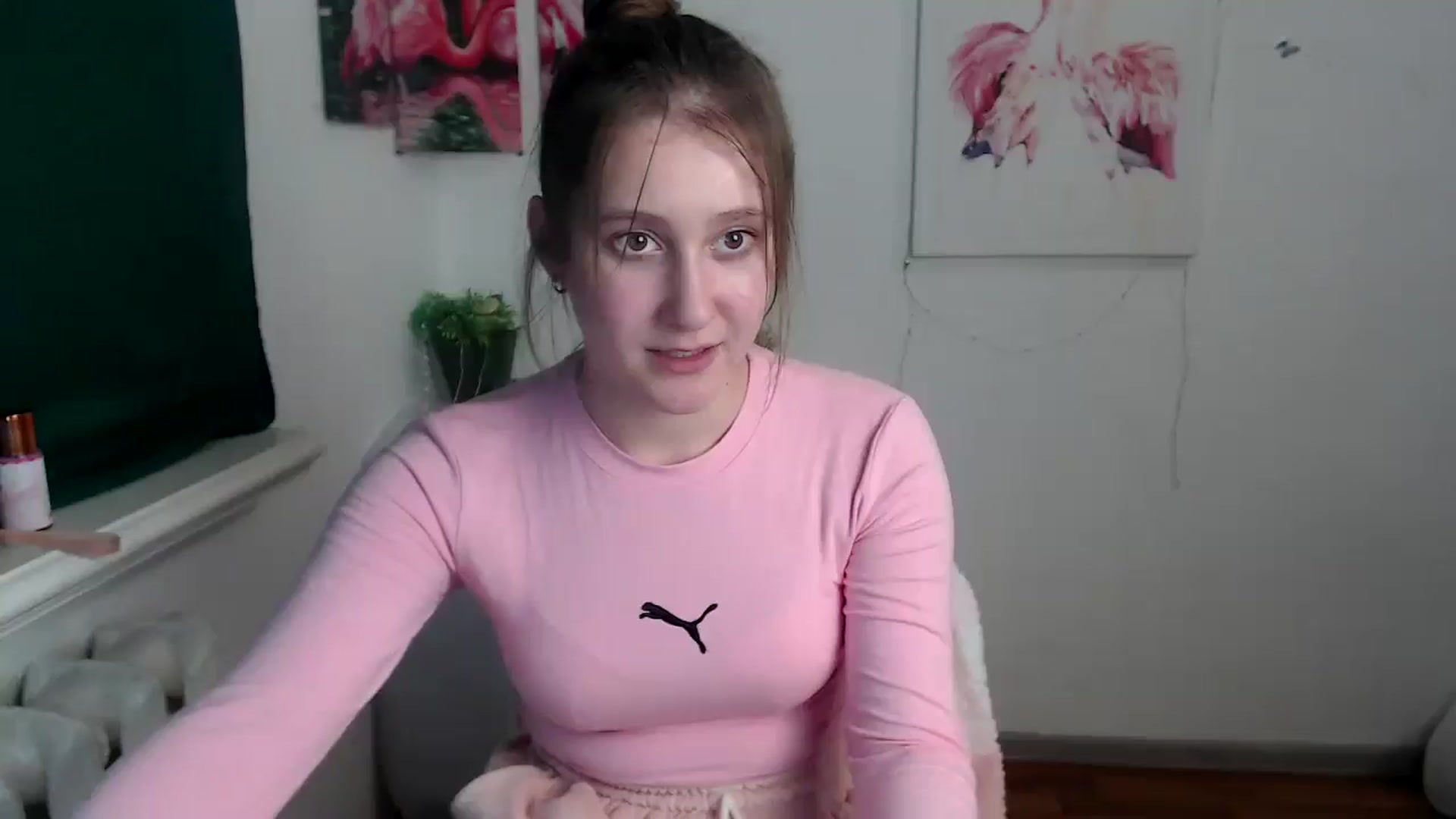 Gallery image thumbnail from Kamilochkaaa_'s myfreecams stream on, 11/24/2025, 13:45 image 8 of 20