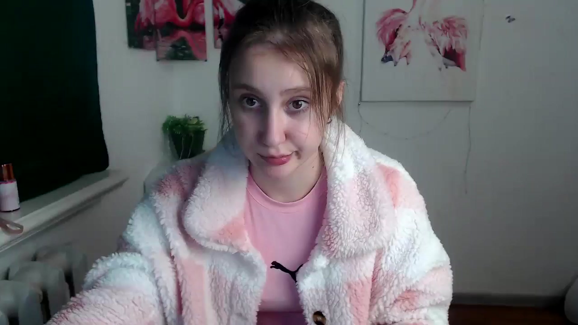 Gallery image thumbnail from Kamilochkaaa_'s myfreecams stream on, 11/24/2025, 13:45 image 1 of 20