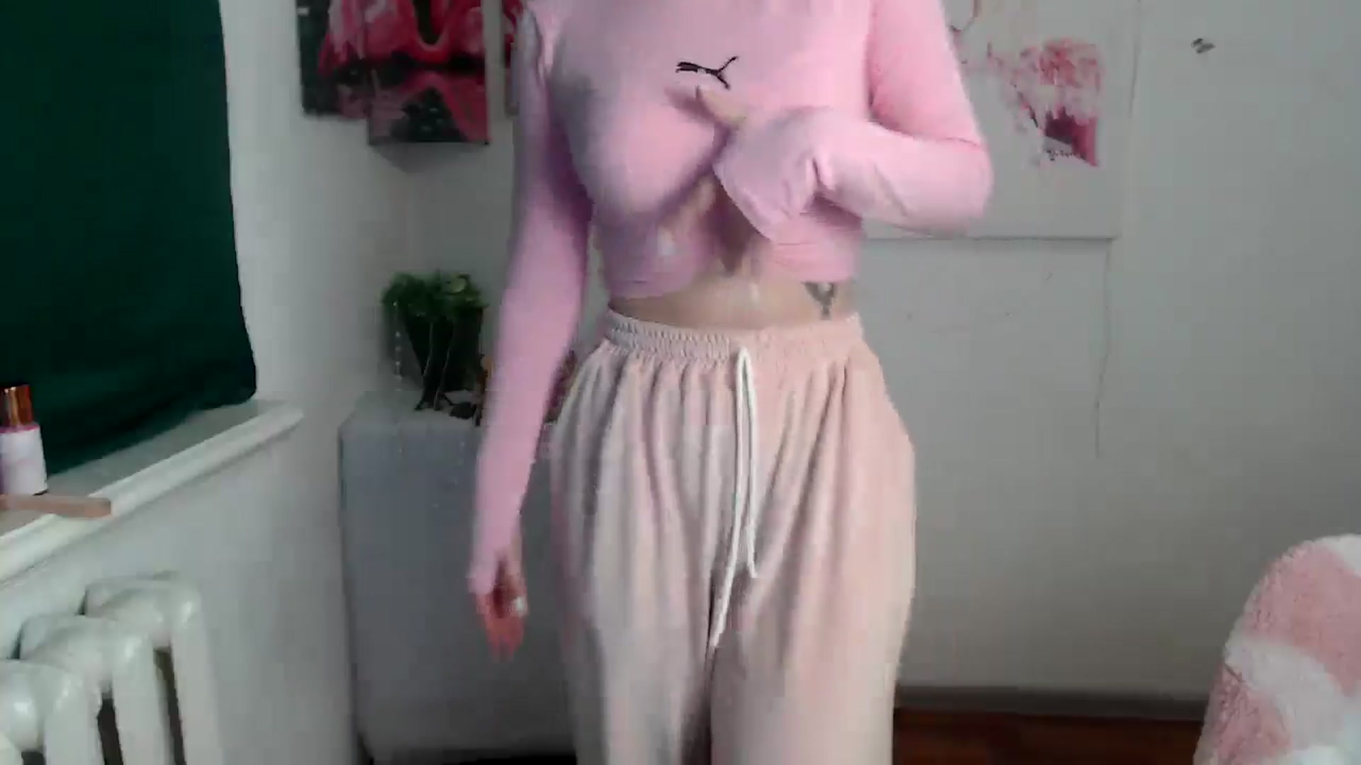 Gallery image thumbnail from Kamilochkaaa_'s myfreecams stream on, 11/24/2025, 13:45 image 10 of 20