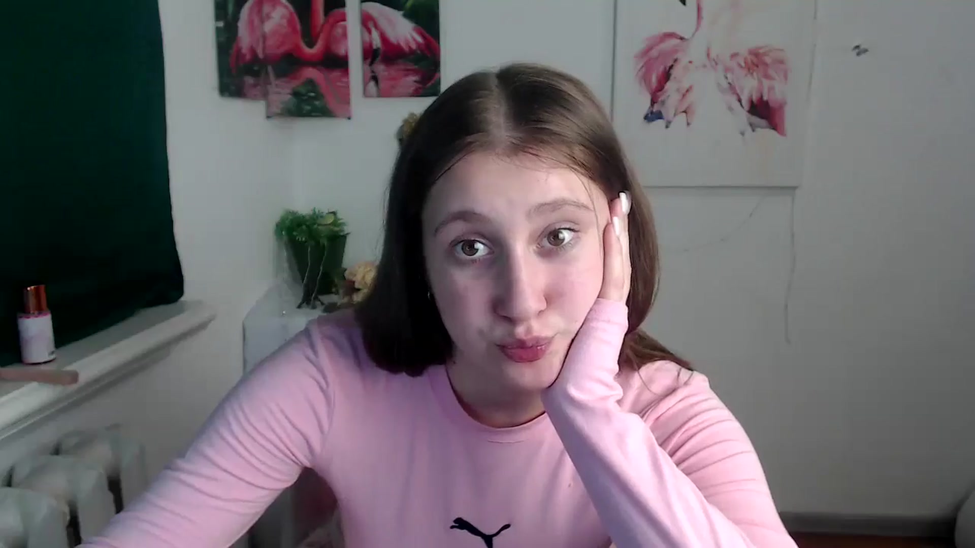 Gallery image thumbnail from Kamilochkaaa_'s myfreecams stream on, 11/24/2025, 15:00 image 3 of 20