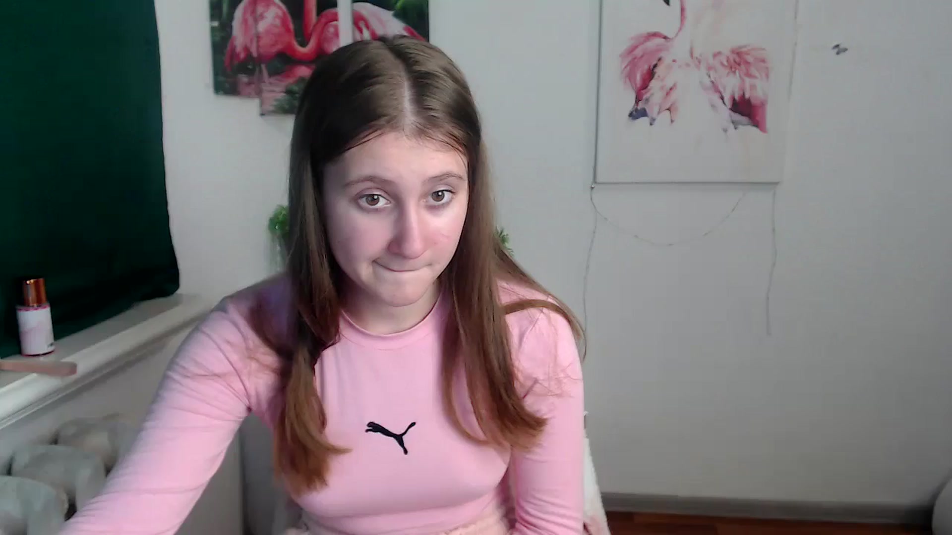 Gallery image thumbnail from Kamilochkaaa_'s myfreecams stream on, 11/24/2025, 15:00 image 1 of 20