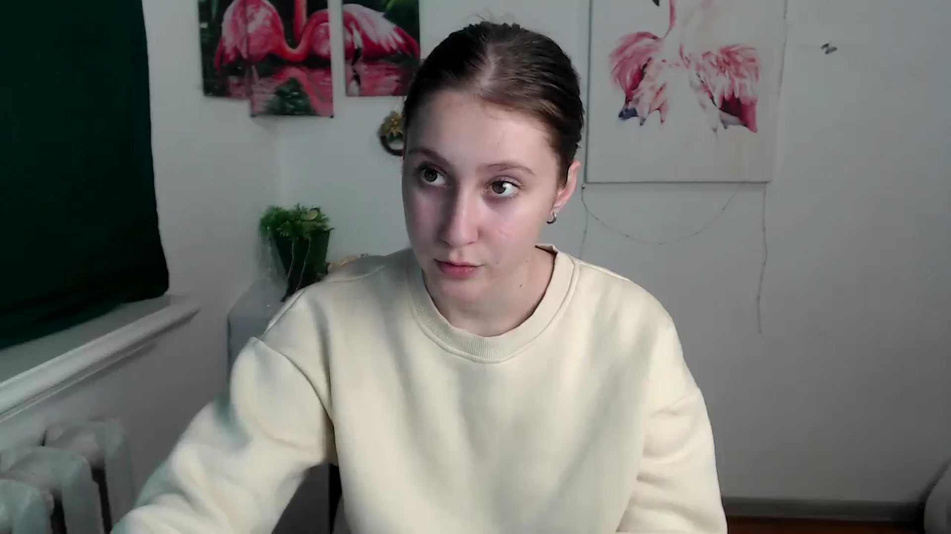 Gallery image thumbnail from Kamilochkaaa_'s myfreecams stream on, 11/25/2025, 12:27 image 2 of 20