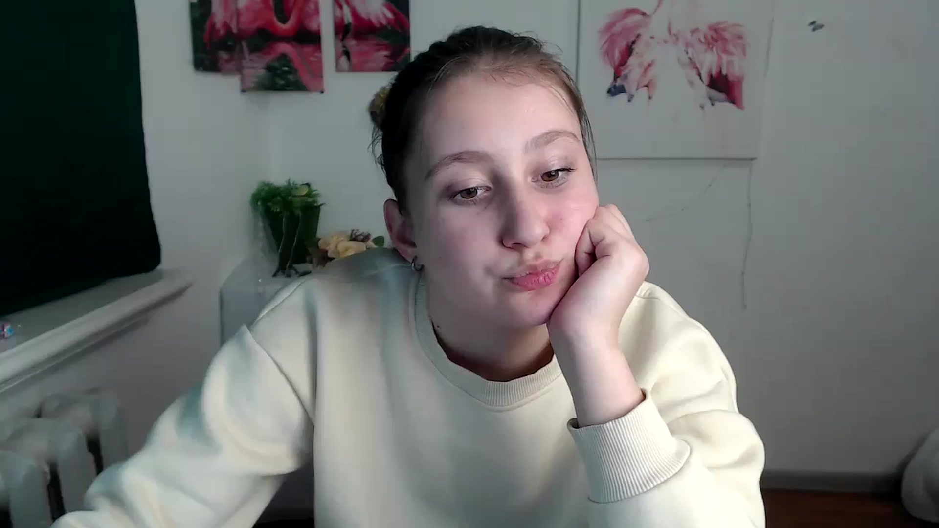 Gallery image thumbnail from Kamilochkaaa_'s myfreecams stream on, 11/25/2025, 18:28 image 7 of 20