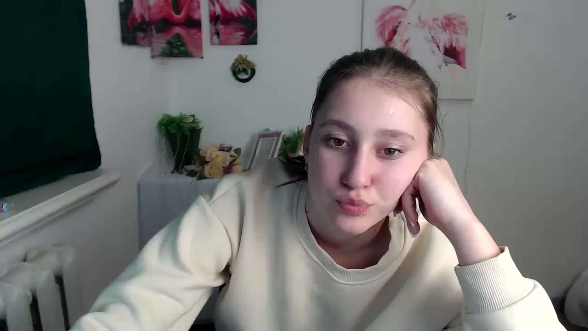 Gallery image thumbnail from Kamilochkaaa_'s myfreecams stream on, 11/25/2025, 18:28 image 15 of 20