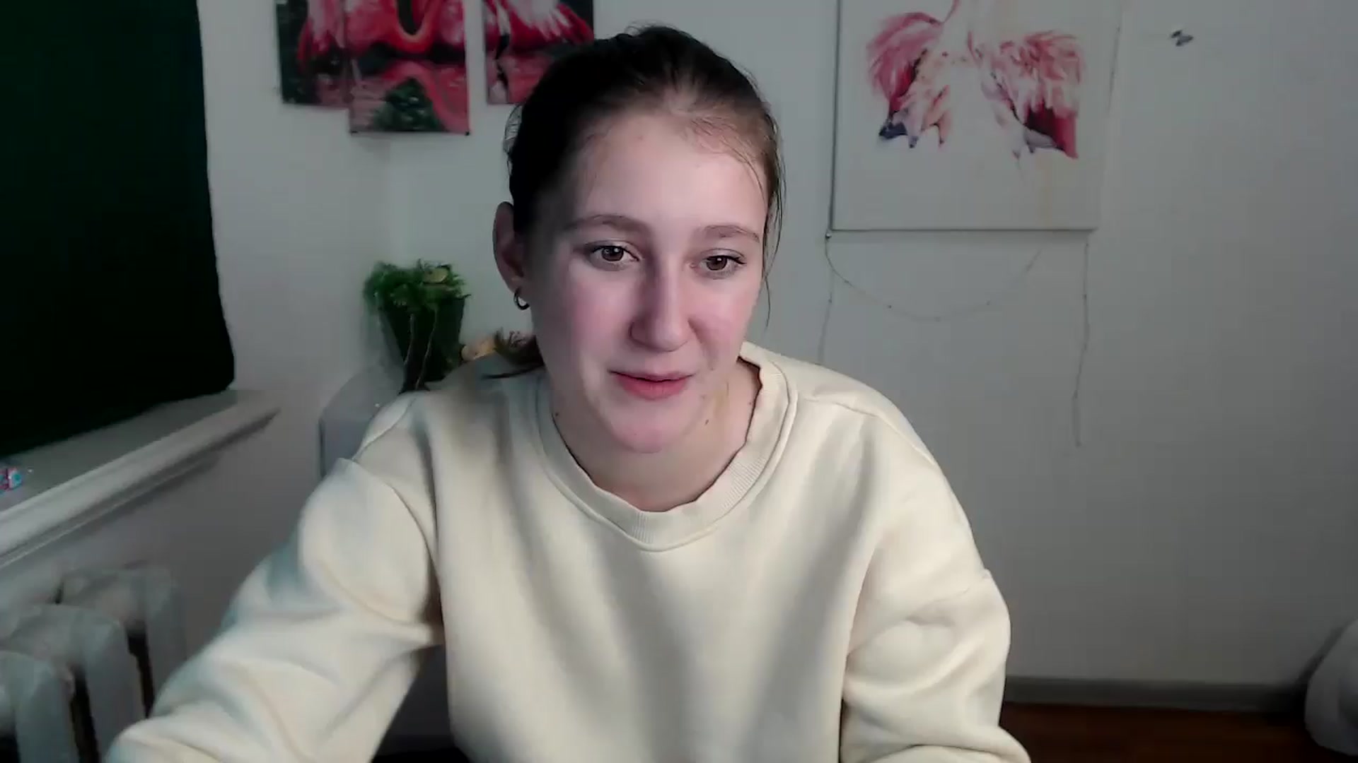Gallery image thumbnail from Kamilochkaaa_'s myfreecams stream on, 11/25/2025, 18:28 image 14 of 20