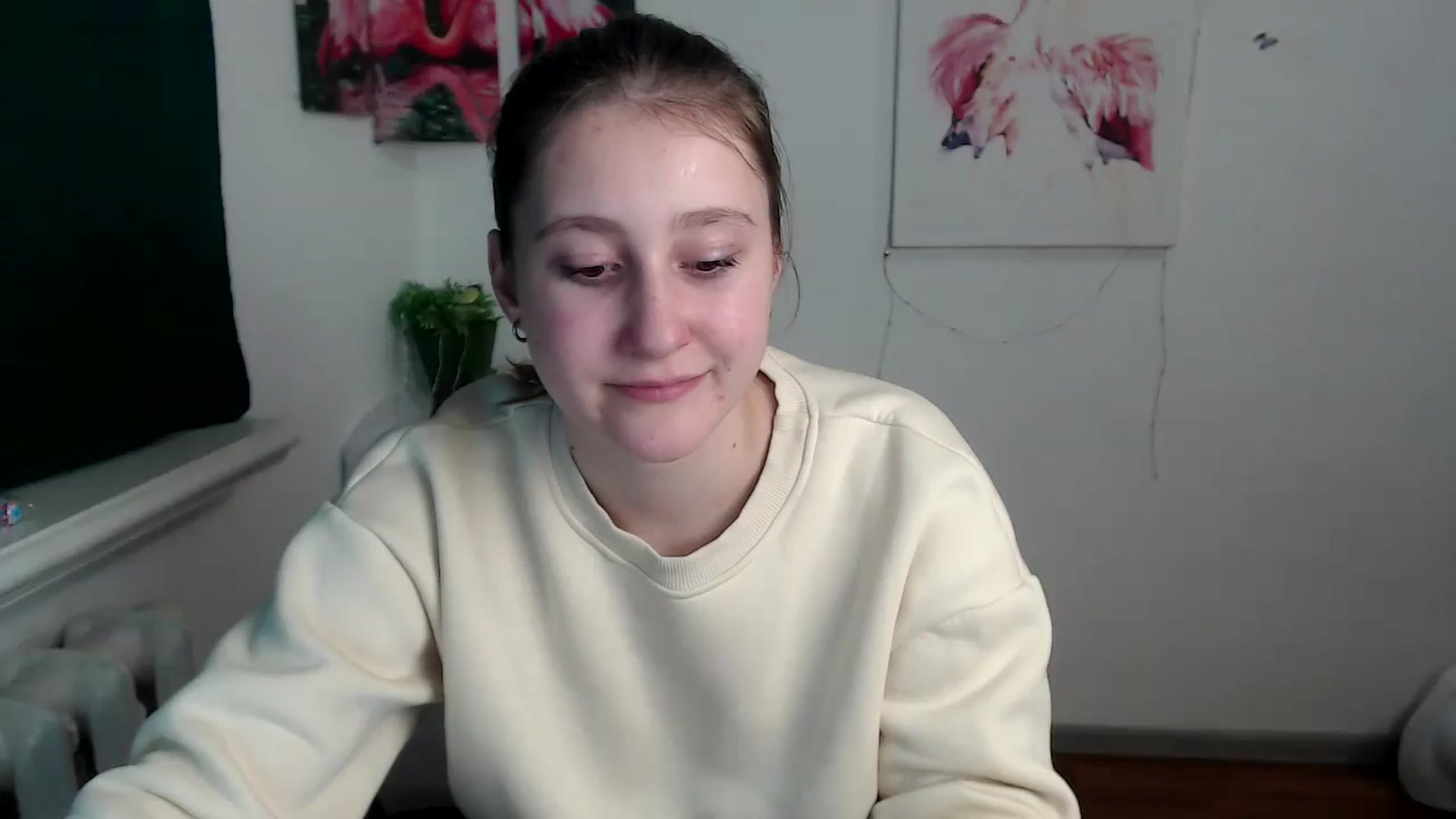 Gallery image thumbnail from Kamilochkaaa_'s myfreecams stream on, 11/25/2025, 18:28 image 17 of 20