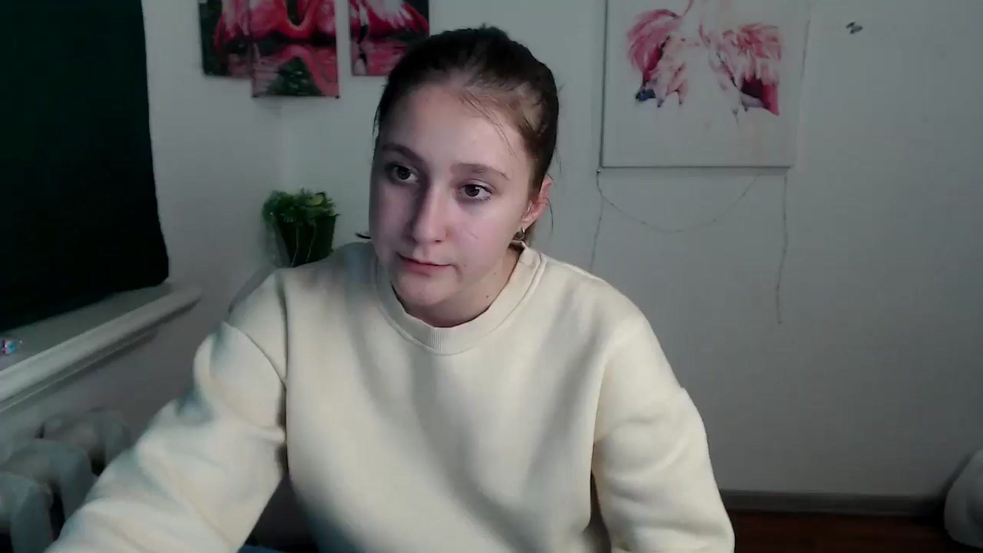 Gallery image thumbnail from Kamilochkaaa_'s myfreecams stream on, 11/25/2025, 18:28 image 6 of 20