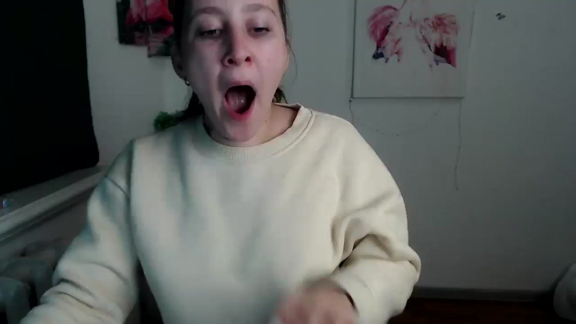 Gallery image thumbnail from Kamilochkaaa_'s myfreecams stream on, 11/25/2025, 18:28 image 18 of 20