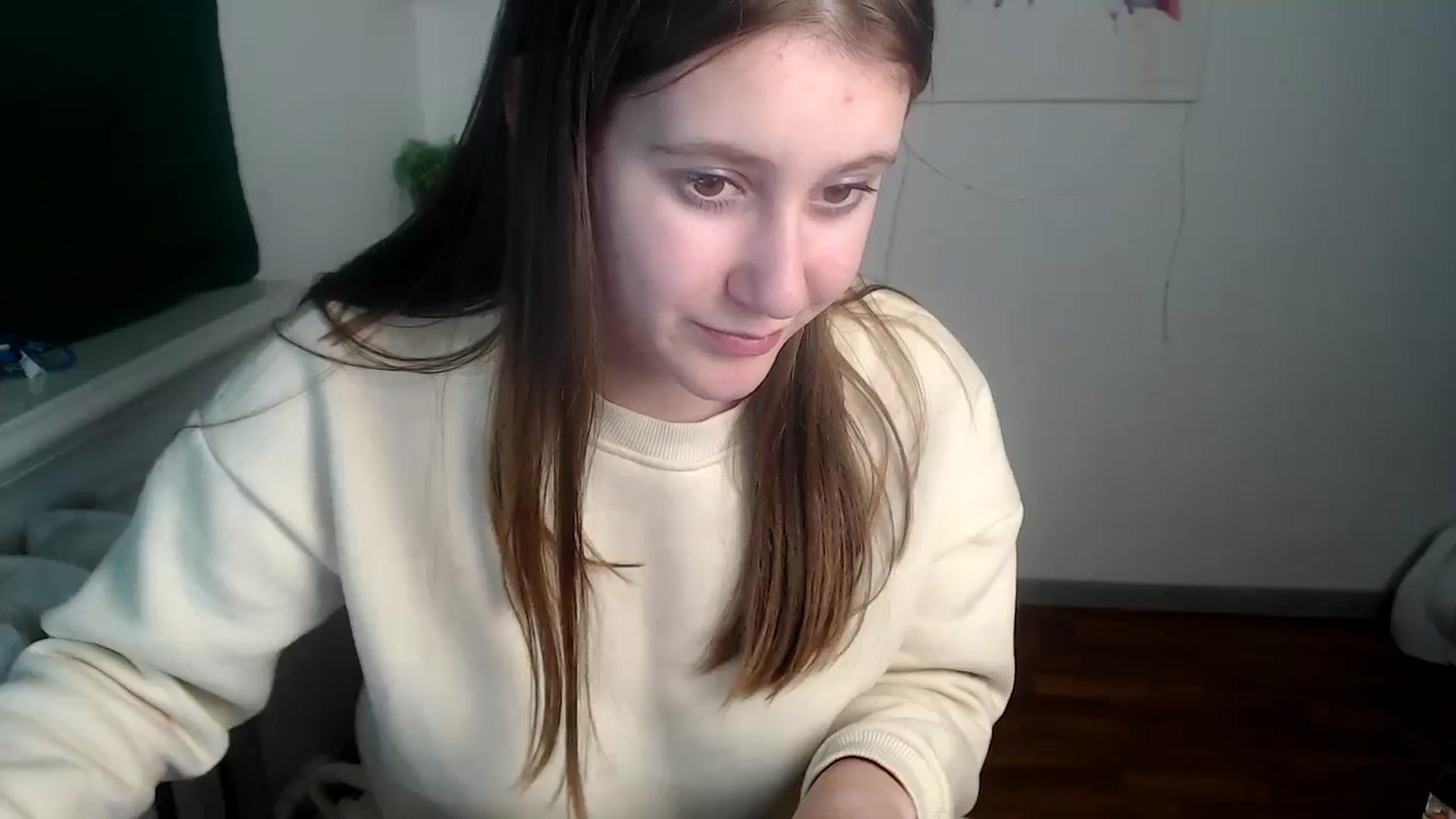 Gallery image thumbnail from Kamilochkaaa_'s myfreecams stream on, 11/27/2025, 16:16 image 18 of 20