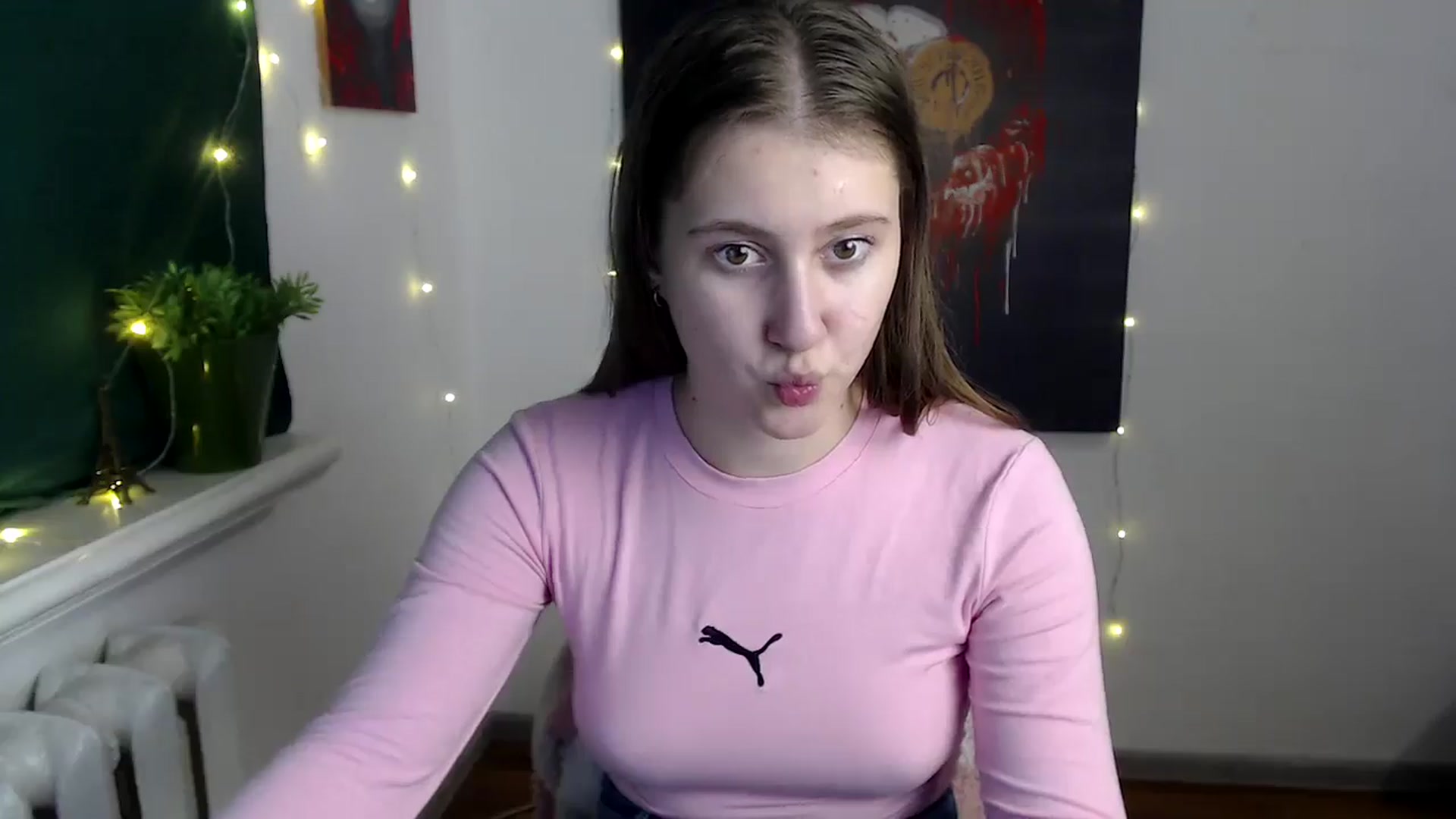 Gallery image thumbnail from Kamilochkaaa_'s myfreecams stream on, 11/28/2025, 16:17 image 15 of 20