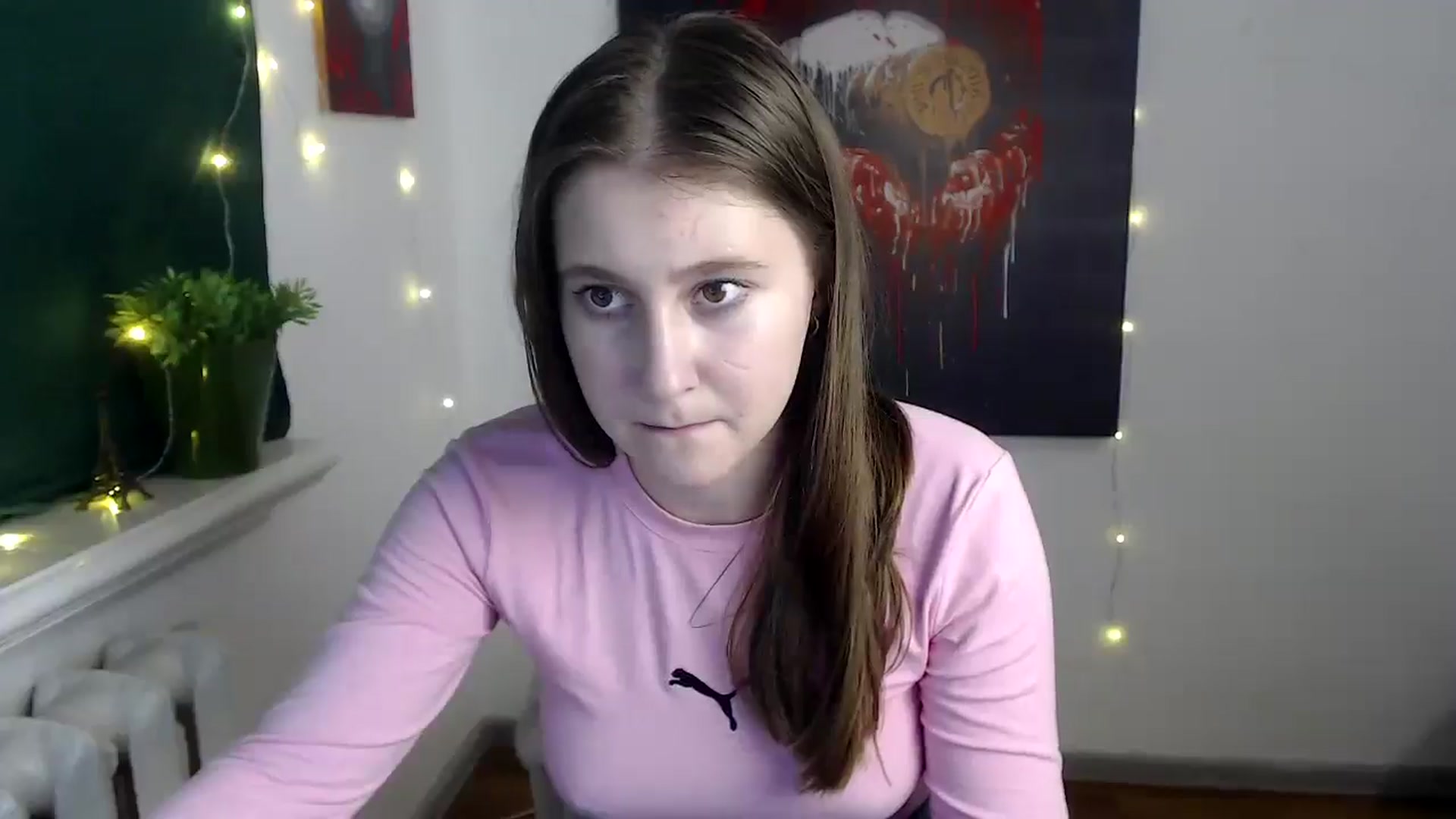 Gallery image thumbnail from Kamilochkaaa_'s myfreecams stream on, 11/28/2025, 18:18 image 14 of 20