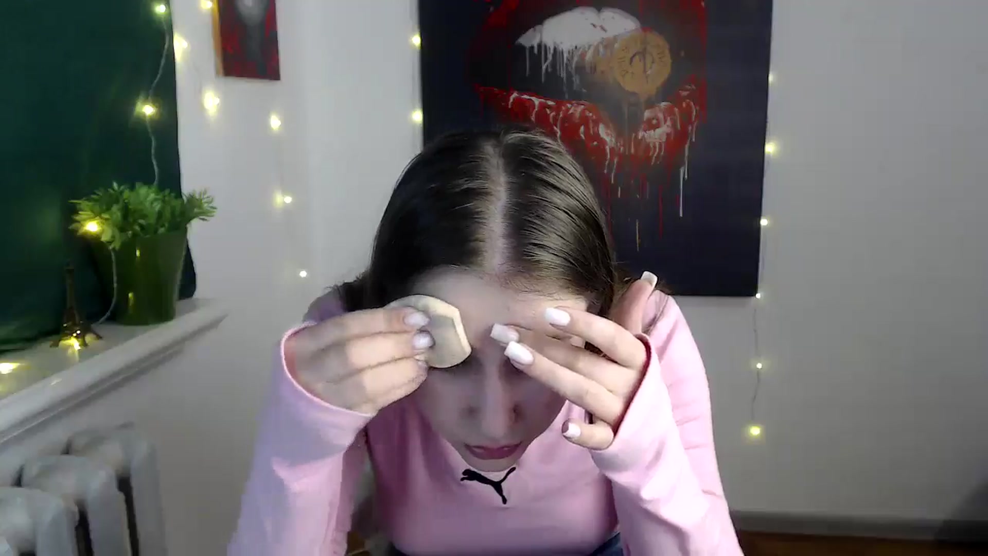 Gallery image thumbnail from Kamilochkaaa_'s myfreecams stream on, 11/28/2025, 18:18 image 17 of 20