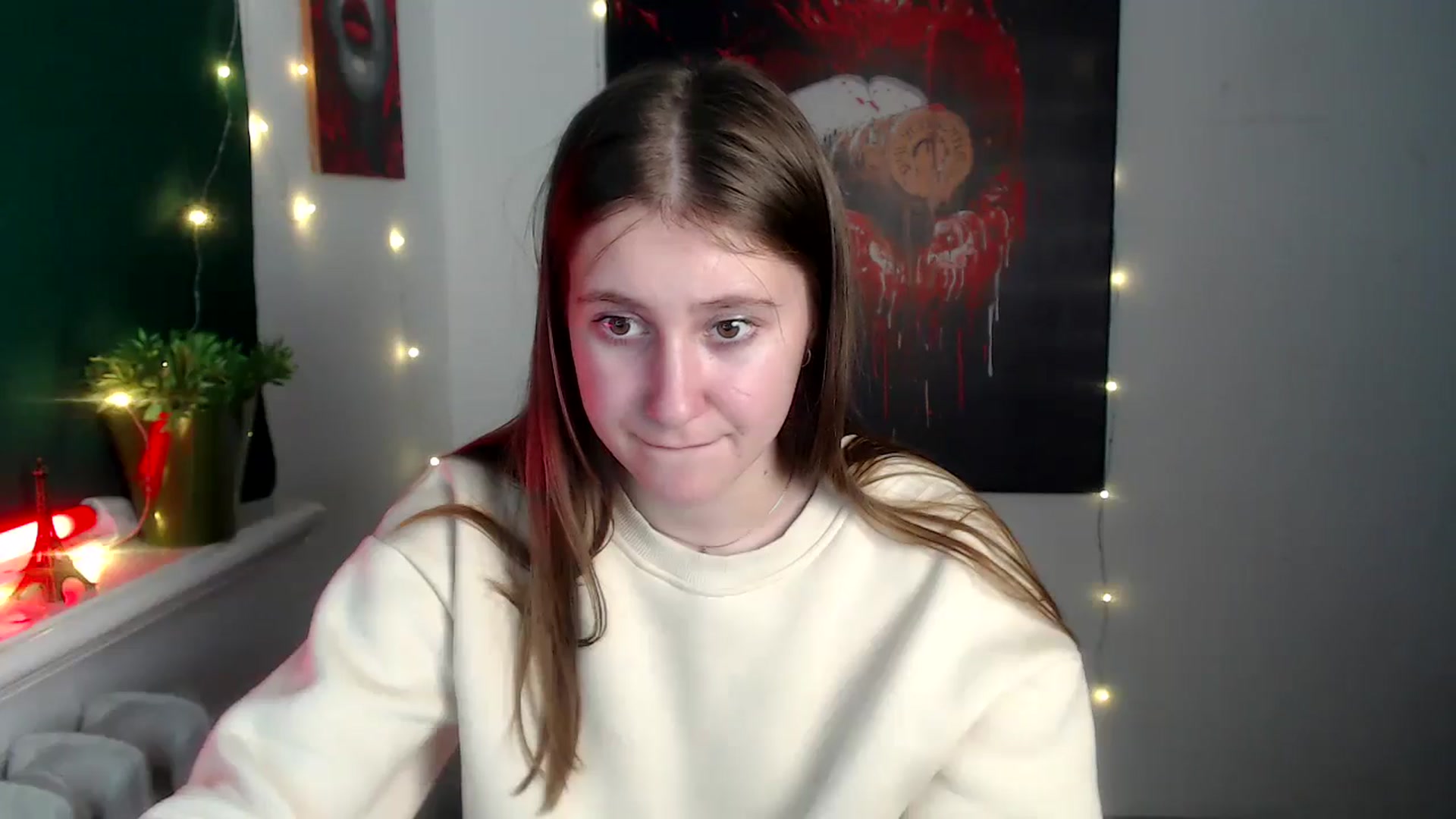 Gallery image thumbnail from Kamilochkaaa_'s myfreecams stream on, 11/30/2025, 14:23 image 13 of 20