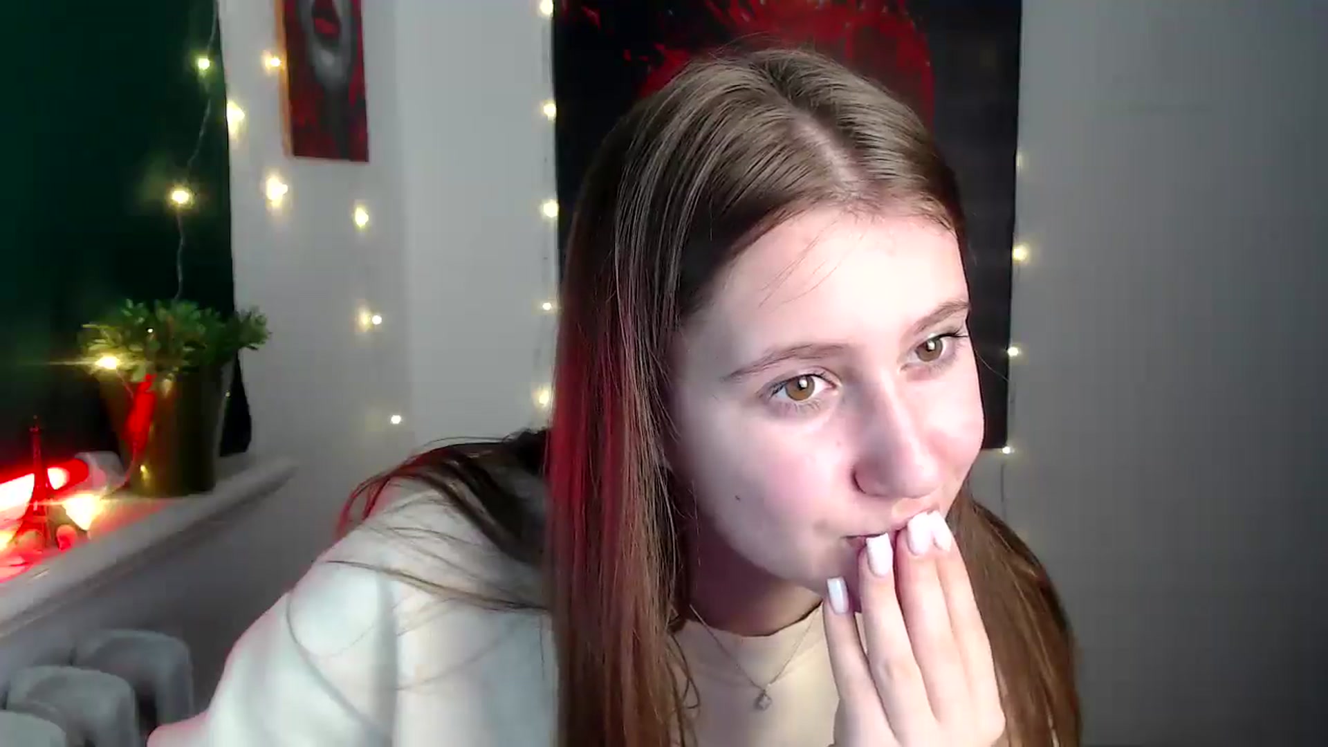 Gallery image thumbnail from Kamilochkaaa_'s myfreecams stream on, 11/30/2025, 14:23 image 9 of 20