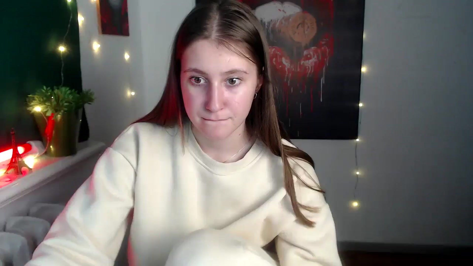 Gallery image thumbnail from Kamilochkaaa_'s myfreecams stream on, 11/30/2025, 17:55 image 19 of 20