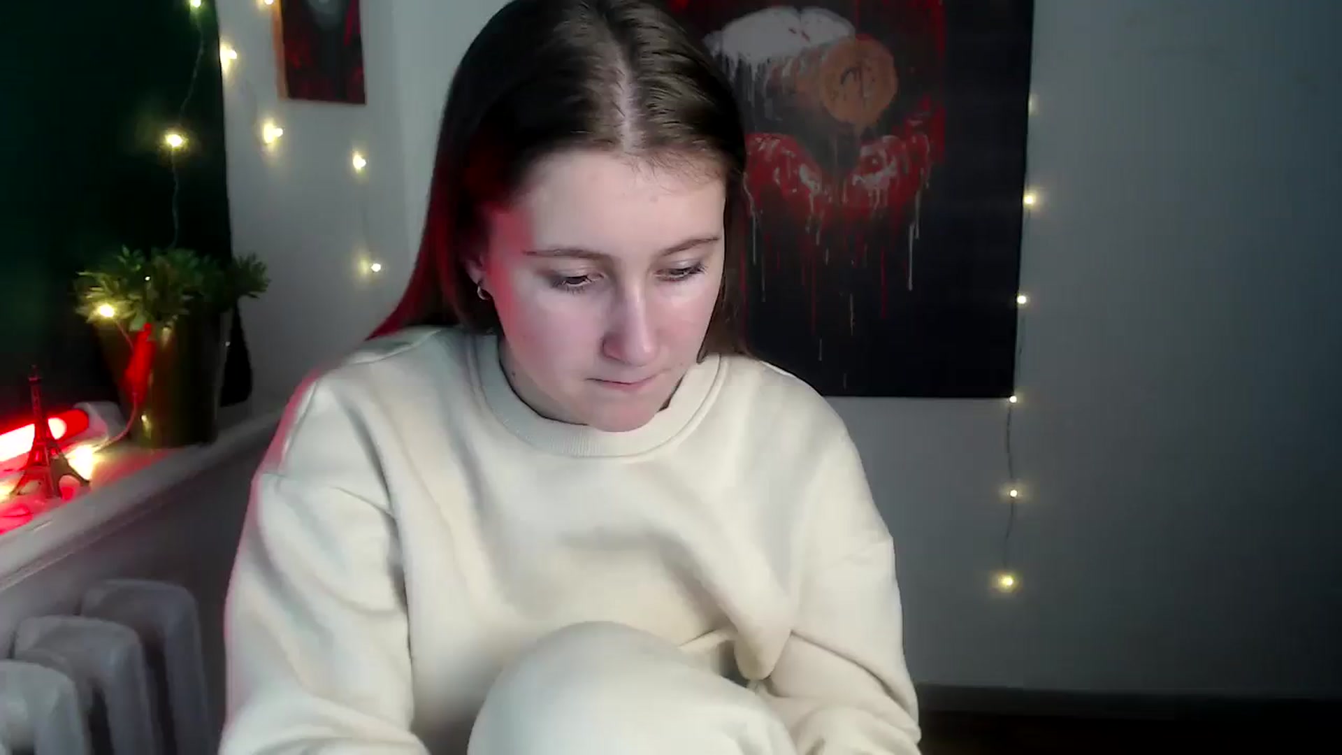 Gallery image thumbnail from Kamilochkaaa_'s myfreecams stream on, 11/30/2025, 18:32 image 16 of 20