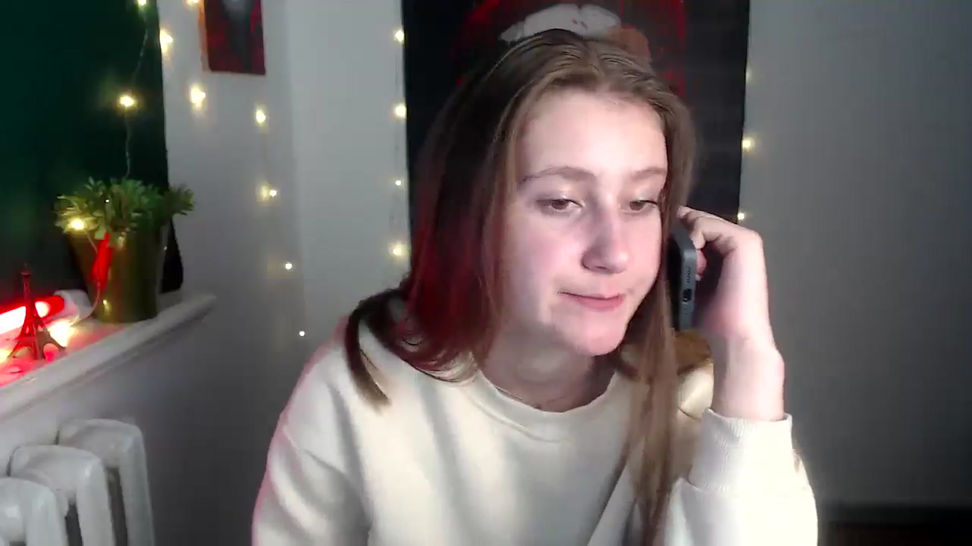 Gallery image thumbnail from Kamilochkaaa_'s myfreecams stream on, 11/30/2025, 18:32 image 2 of 20