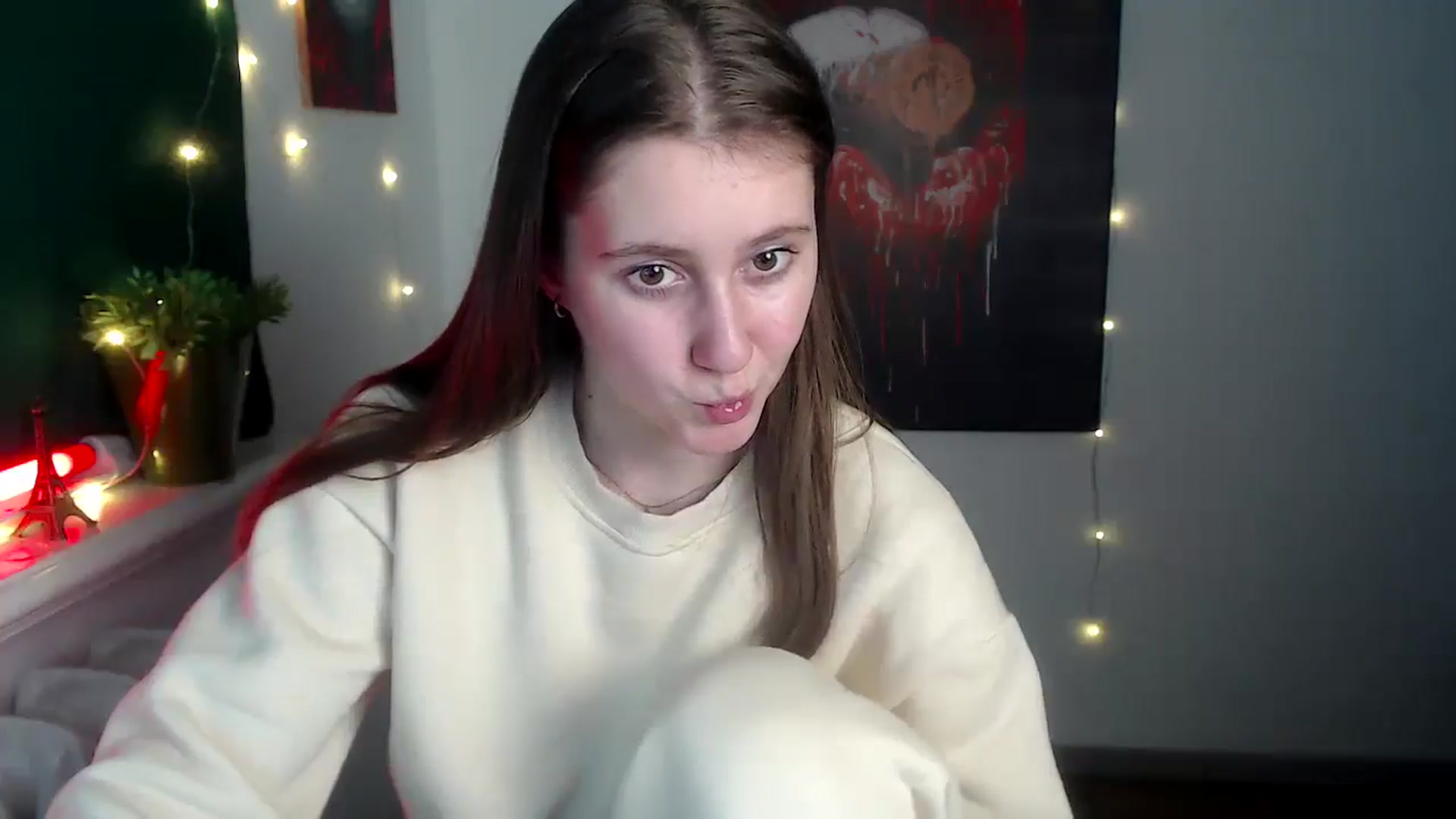Gallery image thumbnail from Kamilochkaaa_'s myfreecams stream on, 11/30/2025, 18:32 image 13 of 20