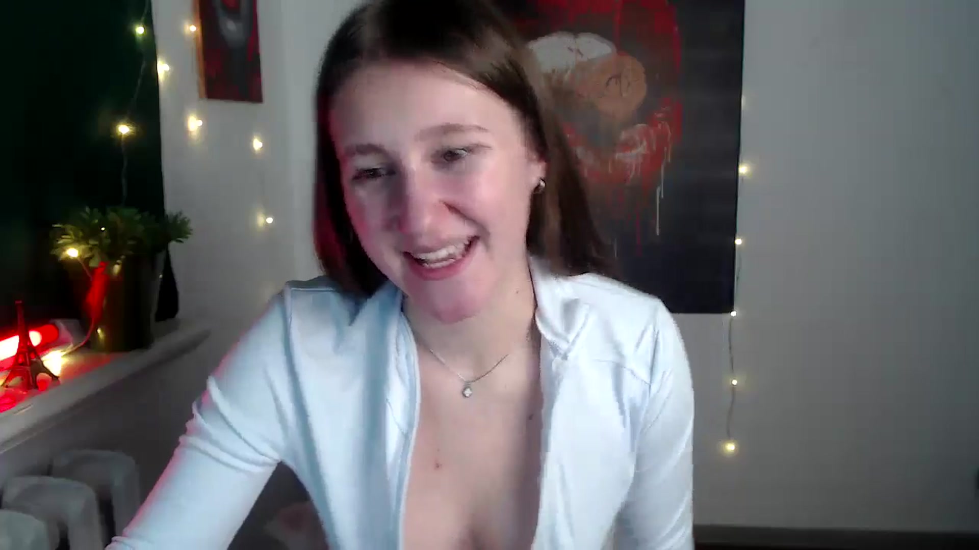 Gallery image thumbnail from Kamilochkaaa_'s myfreecams stream on, 12/01/2025, 15:14 image 14 of 20