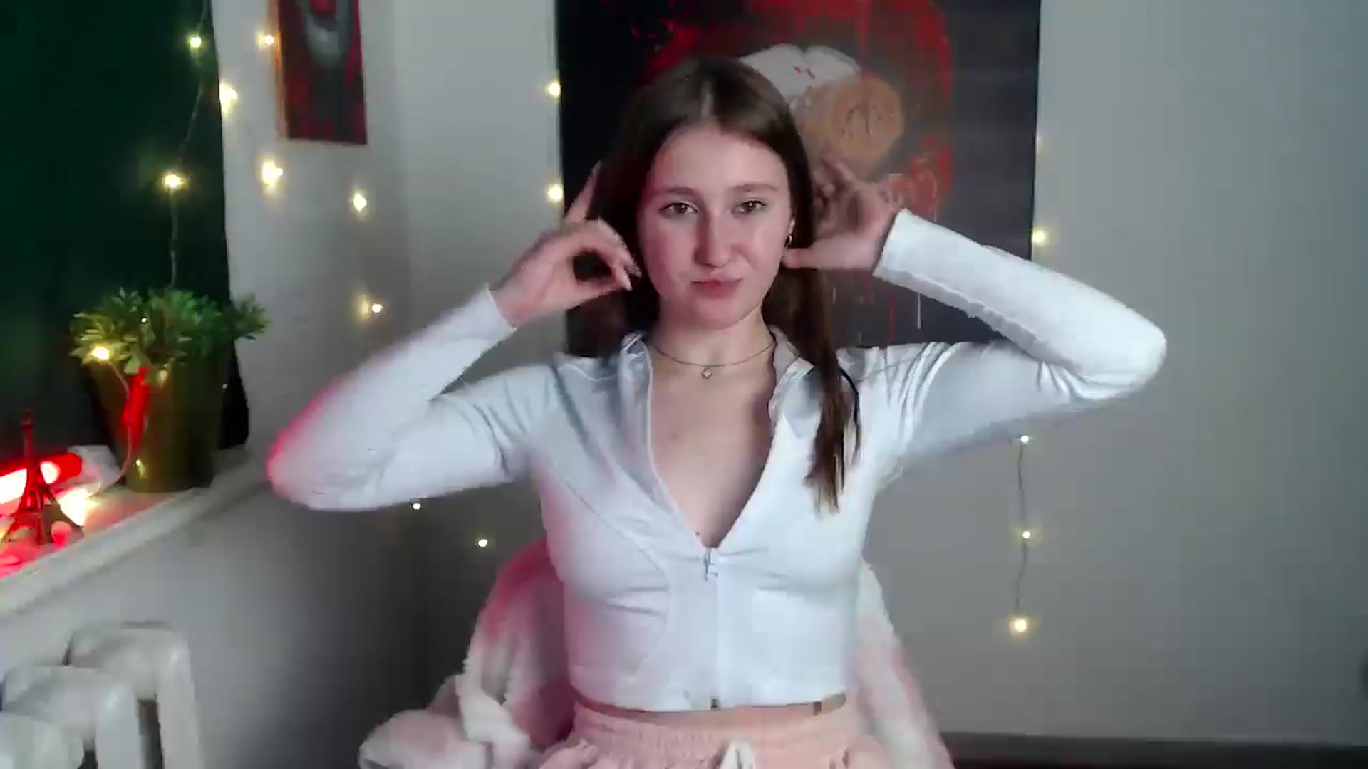 Gallery image thumbnail from Kamilochkaaa_'s myfreecams stream on, 12/01/2025, 15:14 image 9 of 20