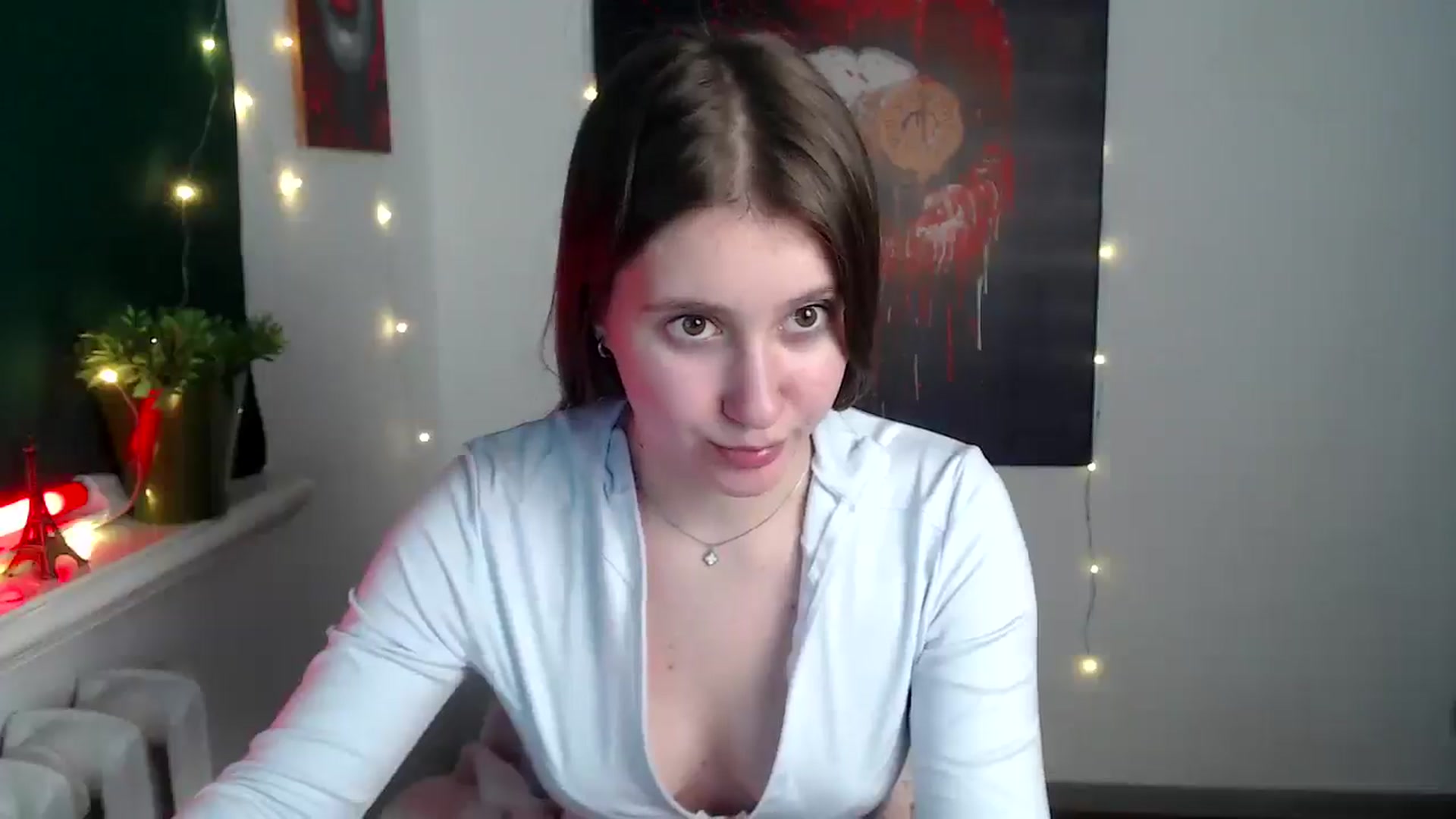 Gallery image thumbnail from Kamilochkaaa_'s myfreecams stream on, 12/01/2025, 15:14 image 19 of 20