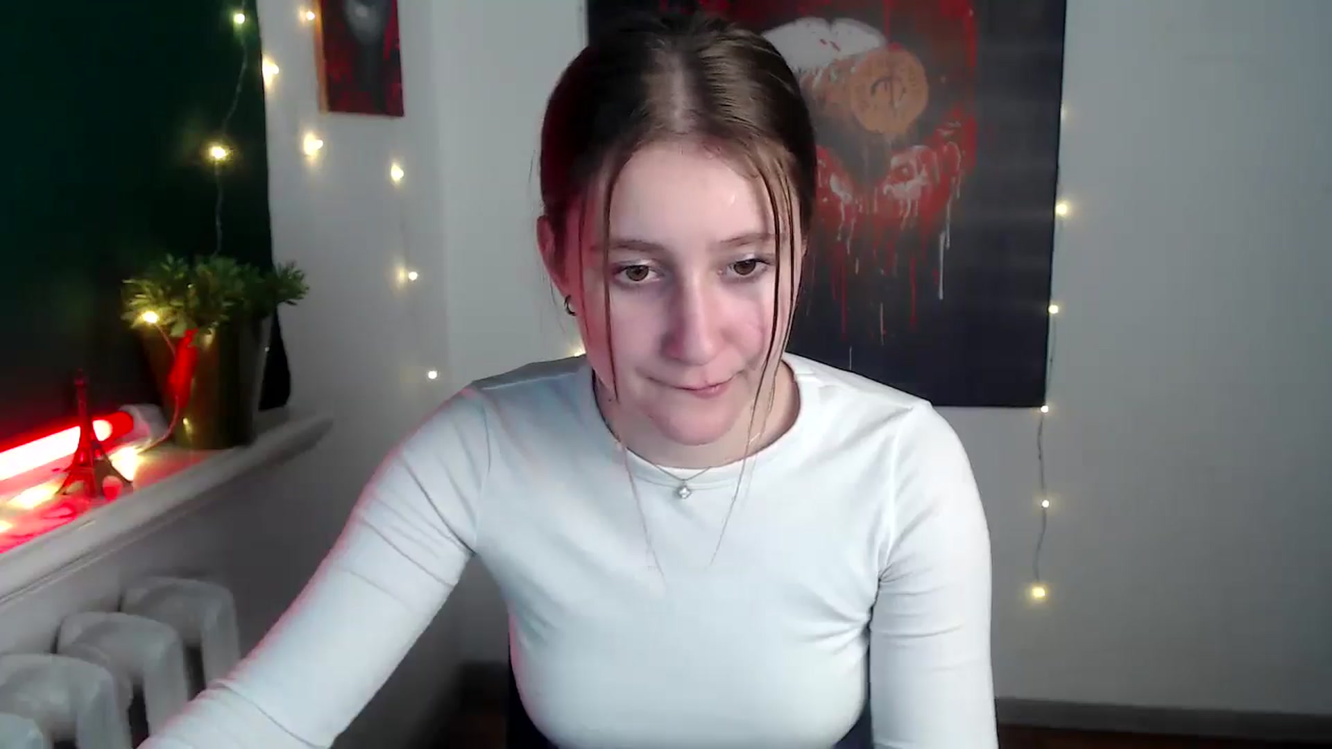 Gallery image thumbnail from Kamilochkaaa_'s myfreecams stream on, 12/02/2025, 13:06 image 6 of 20