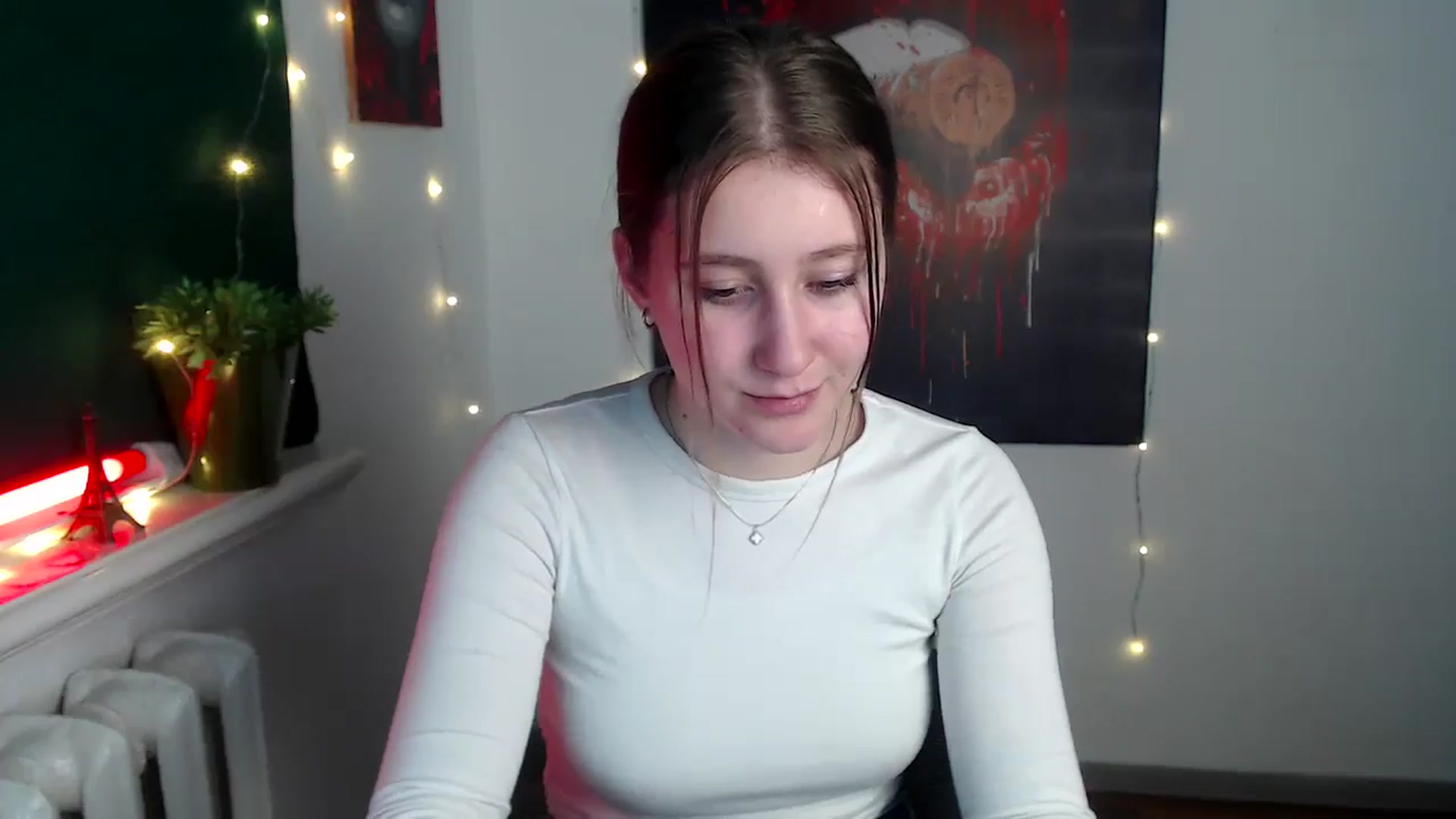 Gallery image thumbnail from Kamilochkaaa_'s myfreecams stream on, 12/02/2025, 13:06 image 20 of 20